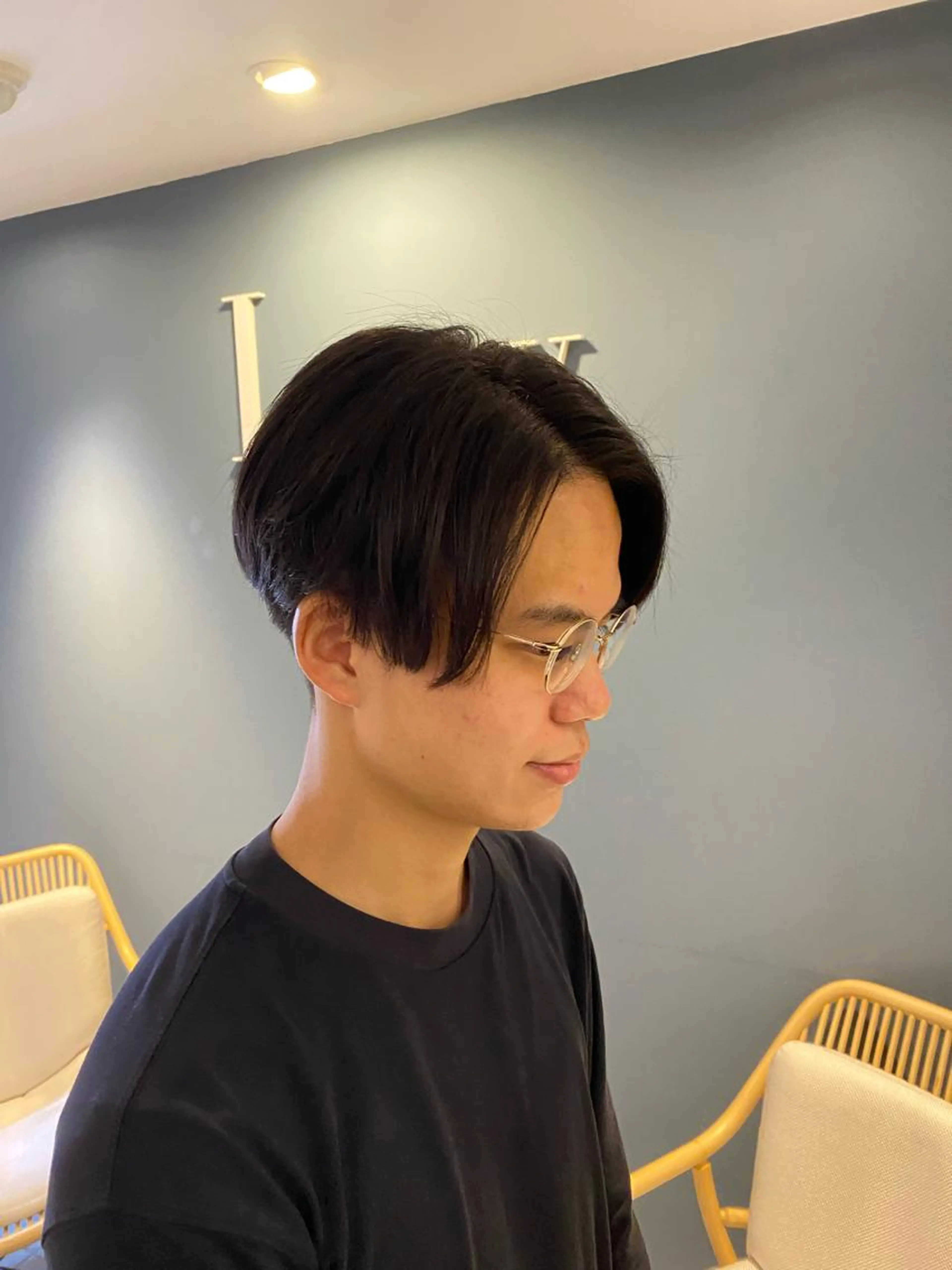 【minimo特別価格メンズ限定】カット+地下風縮毛矯正　平日20時​〜​の写真