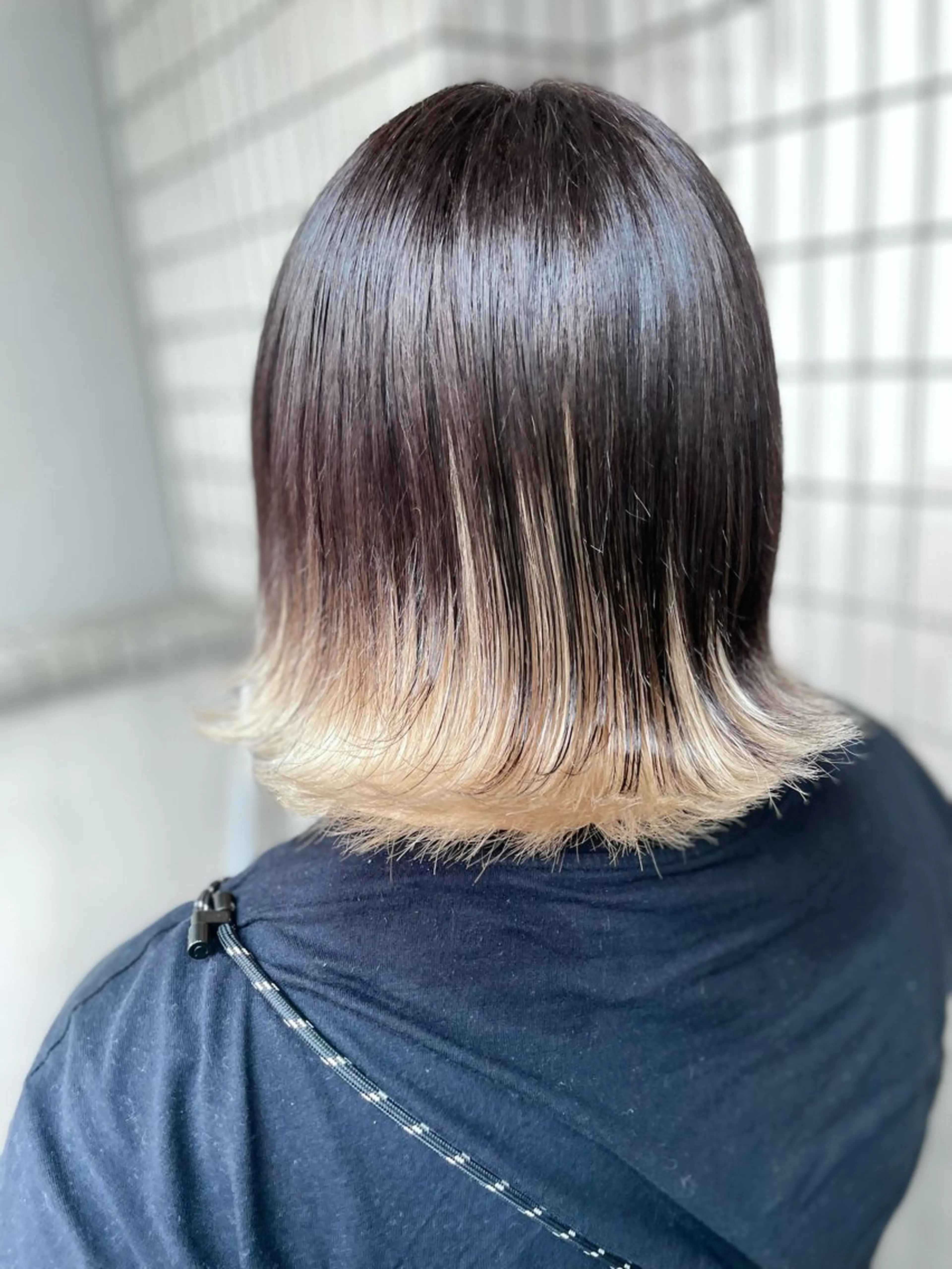 ショート ヘアカラー 原 千景のヘアスタイル