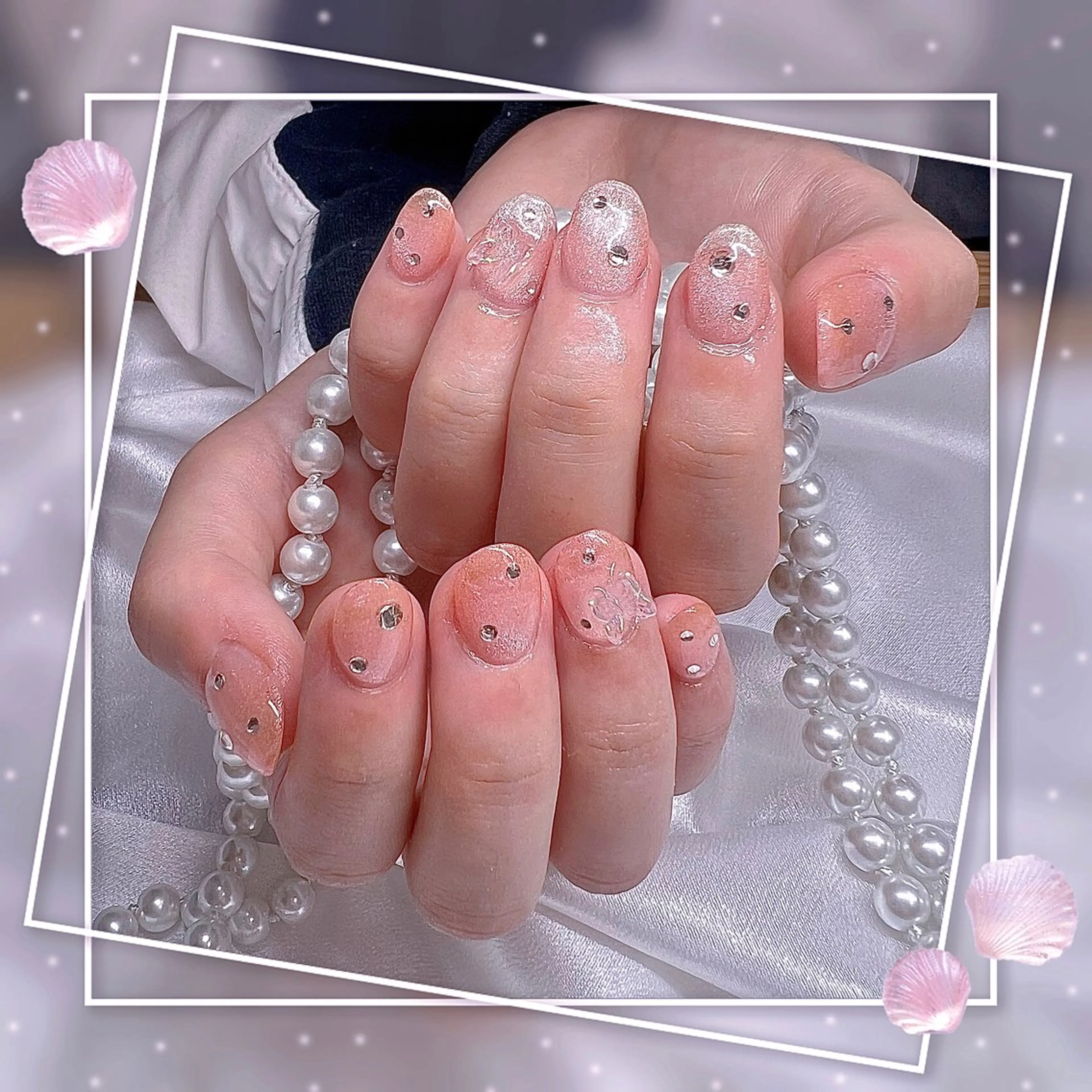 ネイル フレンチネイル グラデーション キラキラネイル 韓国ネイル マグネットネイル Chill Nailsalonのネイルデザイン