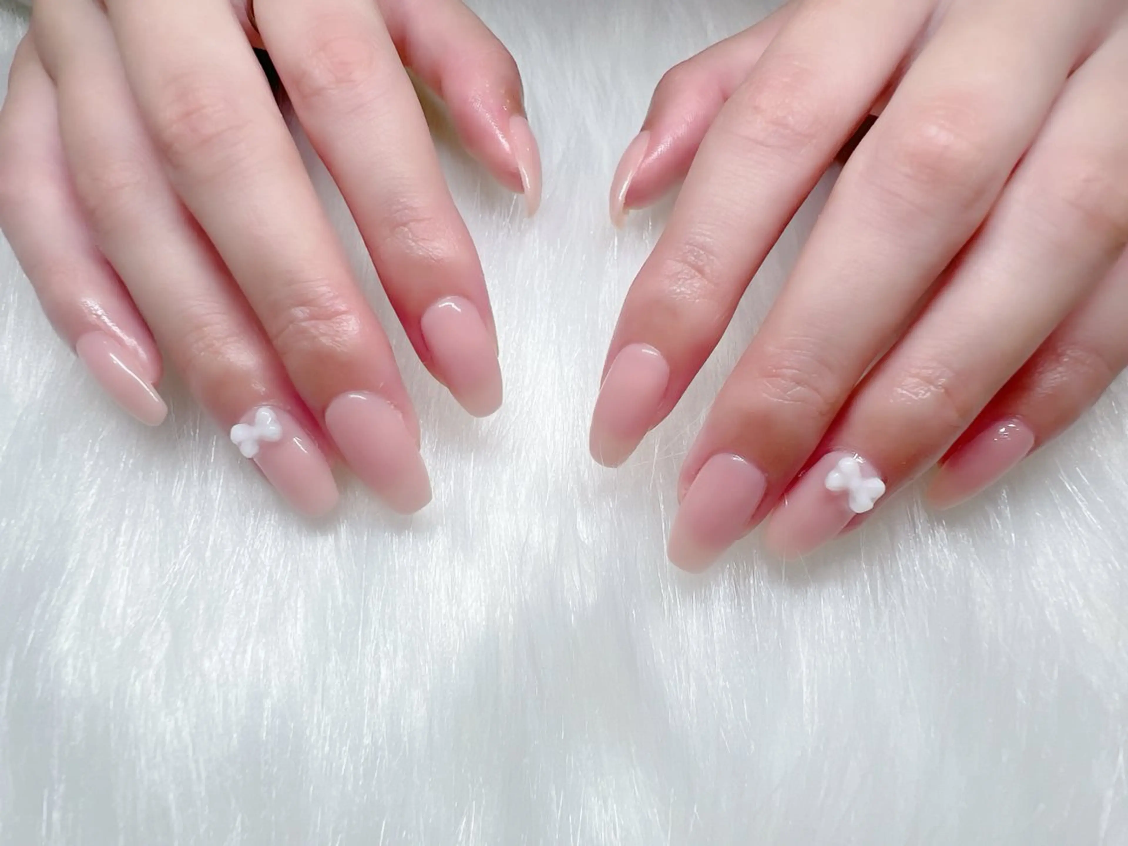 オフなしワンカラー、ラメグラ💅🏼✨️の写真