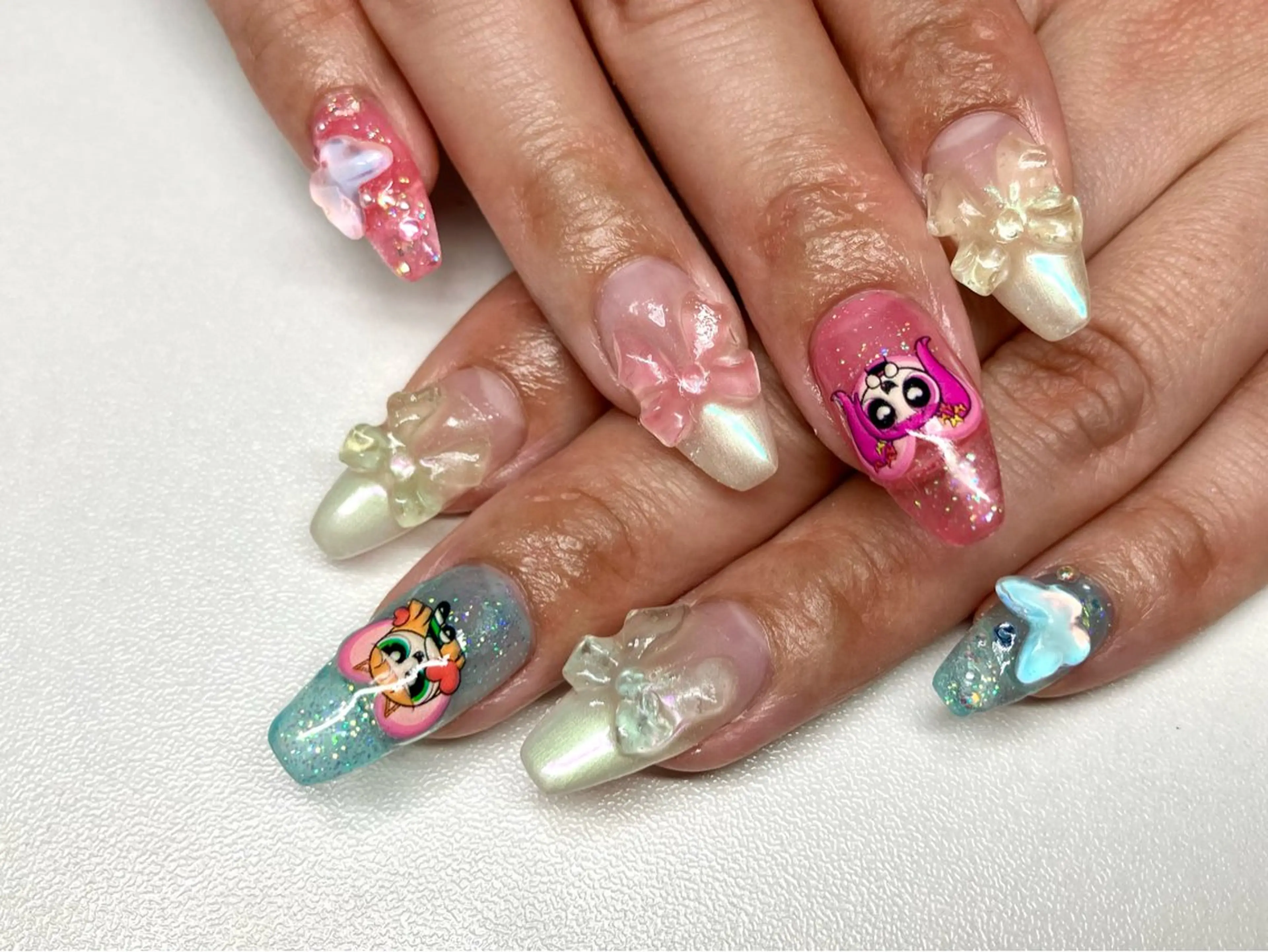 ネイル 持ち込み 三浦 あかりのネイルデザイン