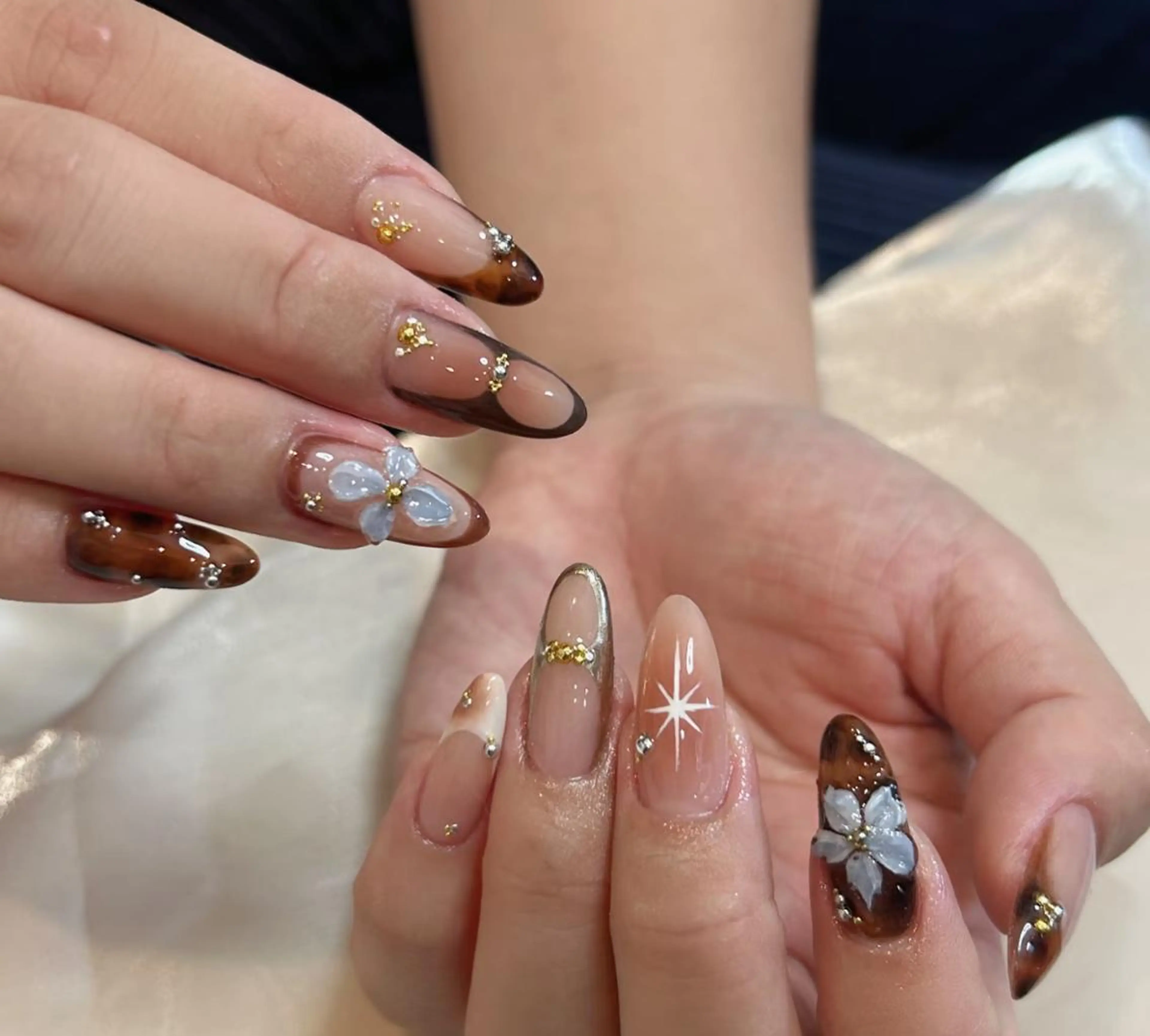 ネイル ハンドネイル 🎀 UU_nailのネイルデザイン