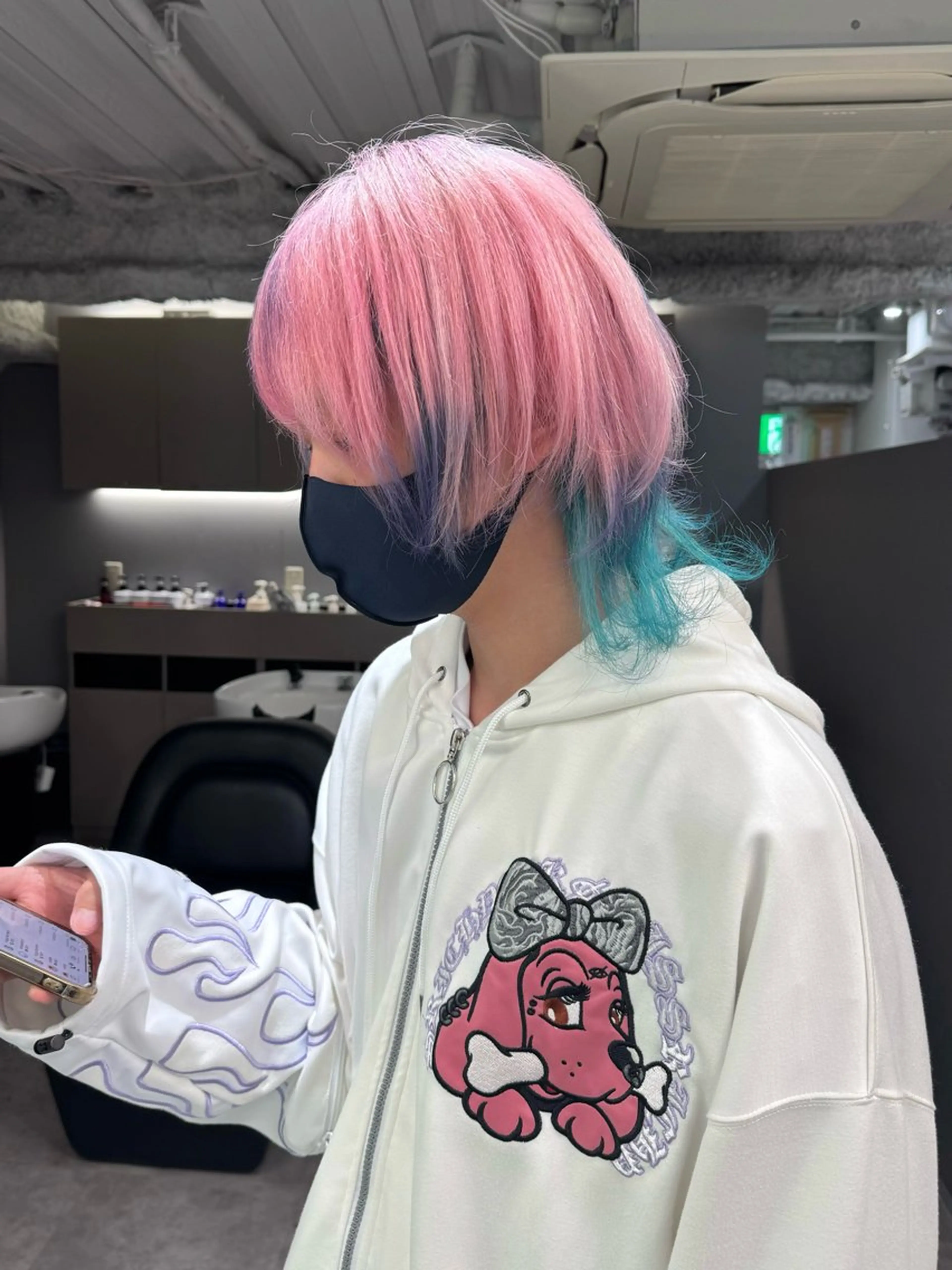 ショート カラー デザインカラー ヘアカラー ハイトーン/名古屋 Hinakiのヘアスタイル