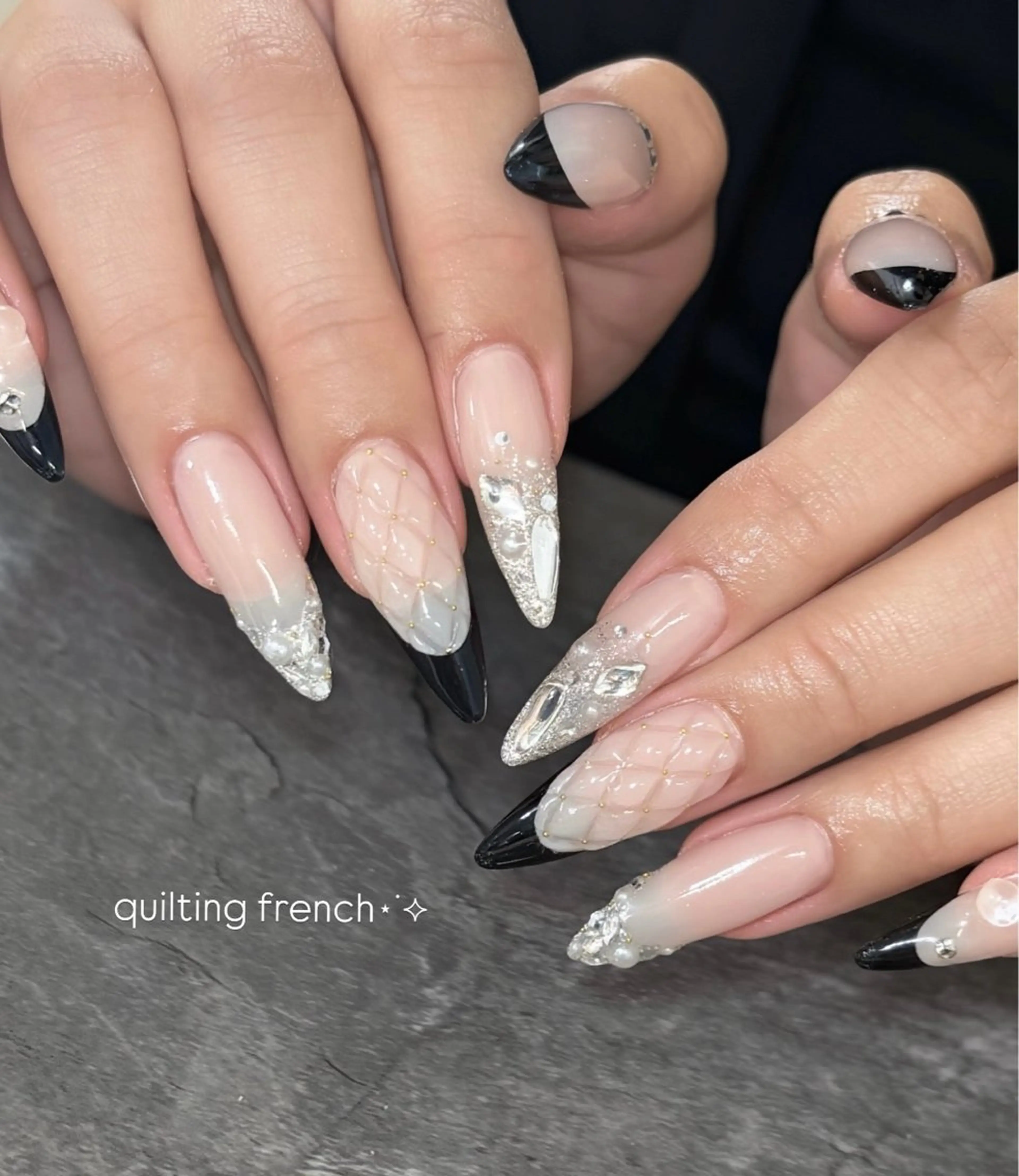 ネイル ハンドネイル Bitty／ SENA⋆˙⟡ —のネイルデザイン