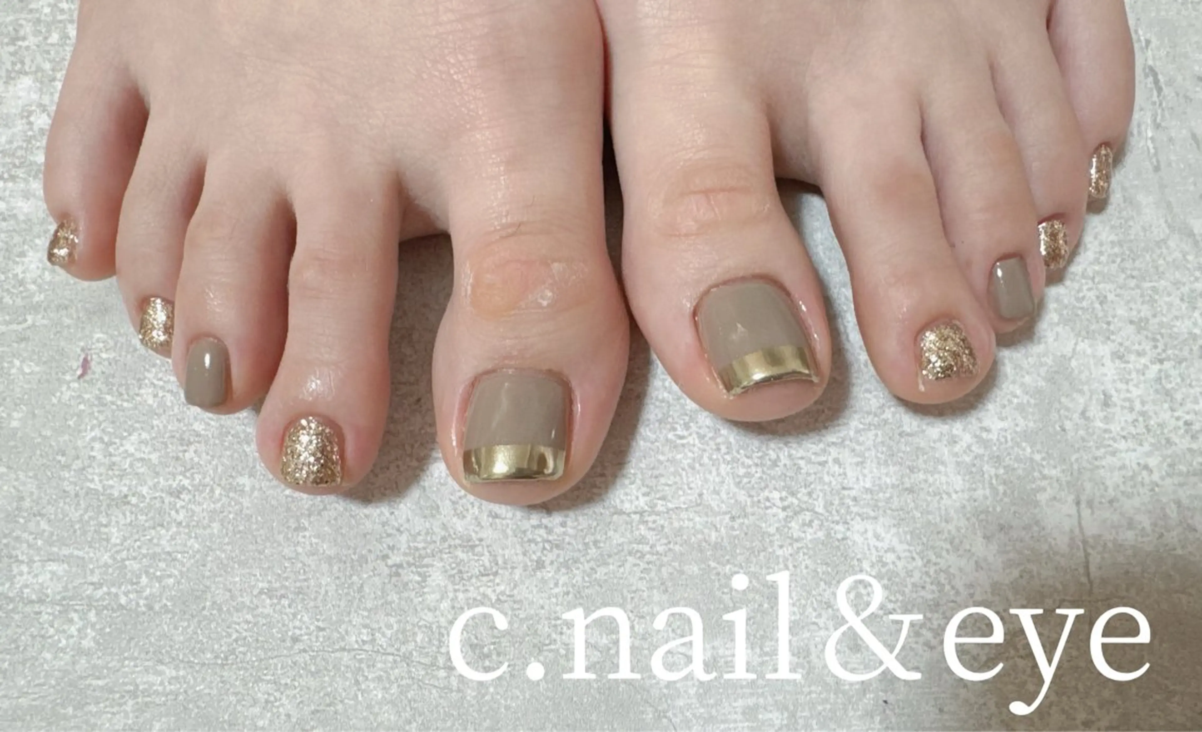 ネイル フラッシュネイル フットネイル 氷ネイル・うるうるネイル マグネットネイル ミラーネイル フットネイル C.Nail&EYE RINAのネイルデザイン