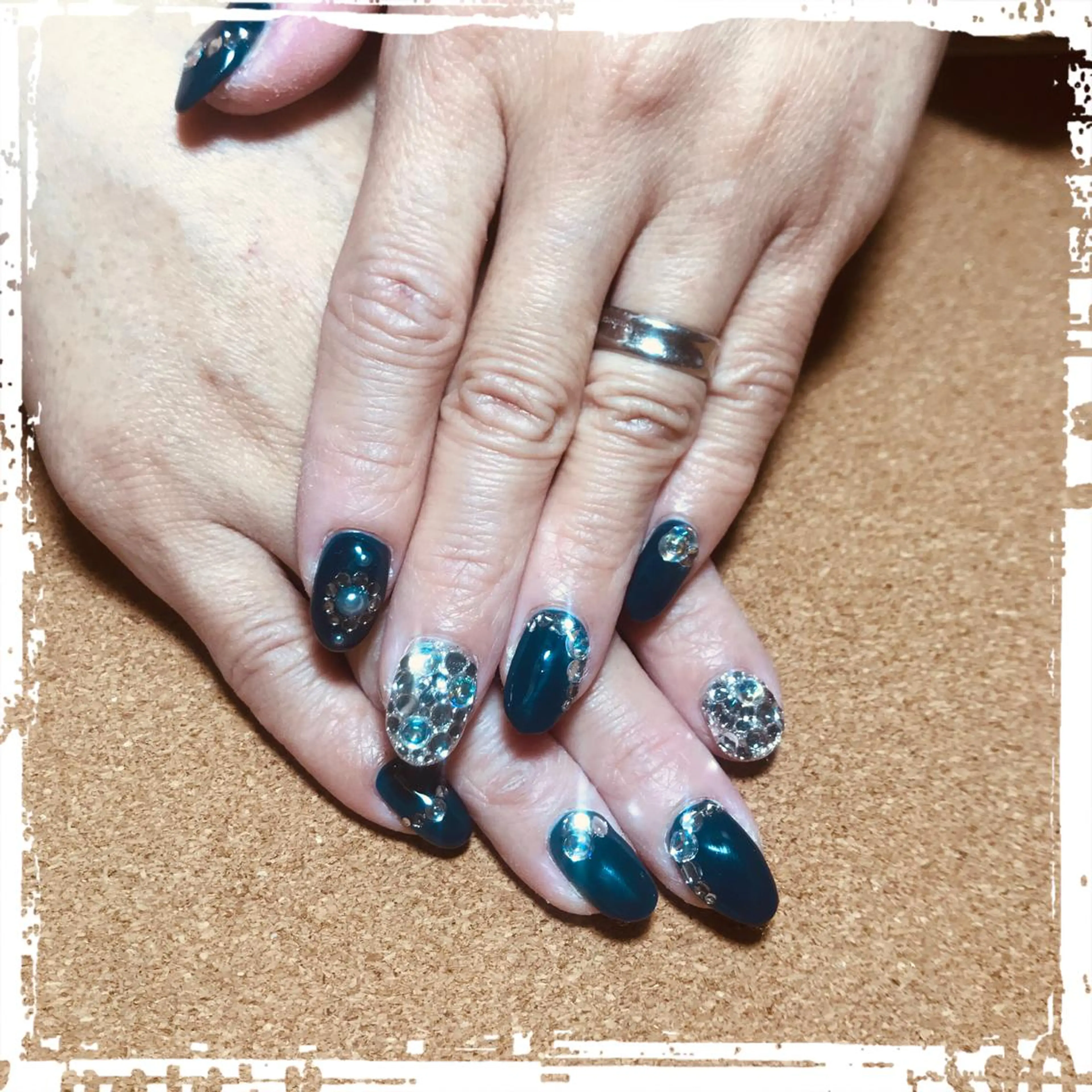 ネイル 寺山 千鶴のネイルデザイン