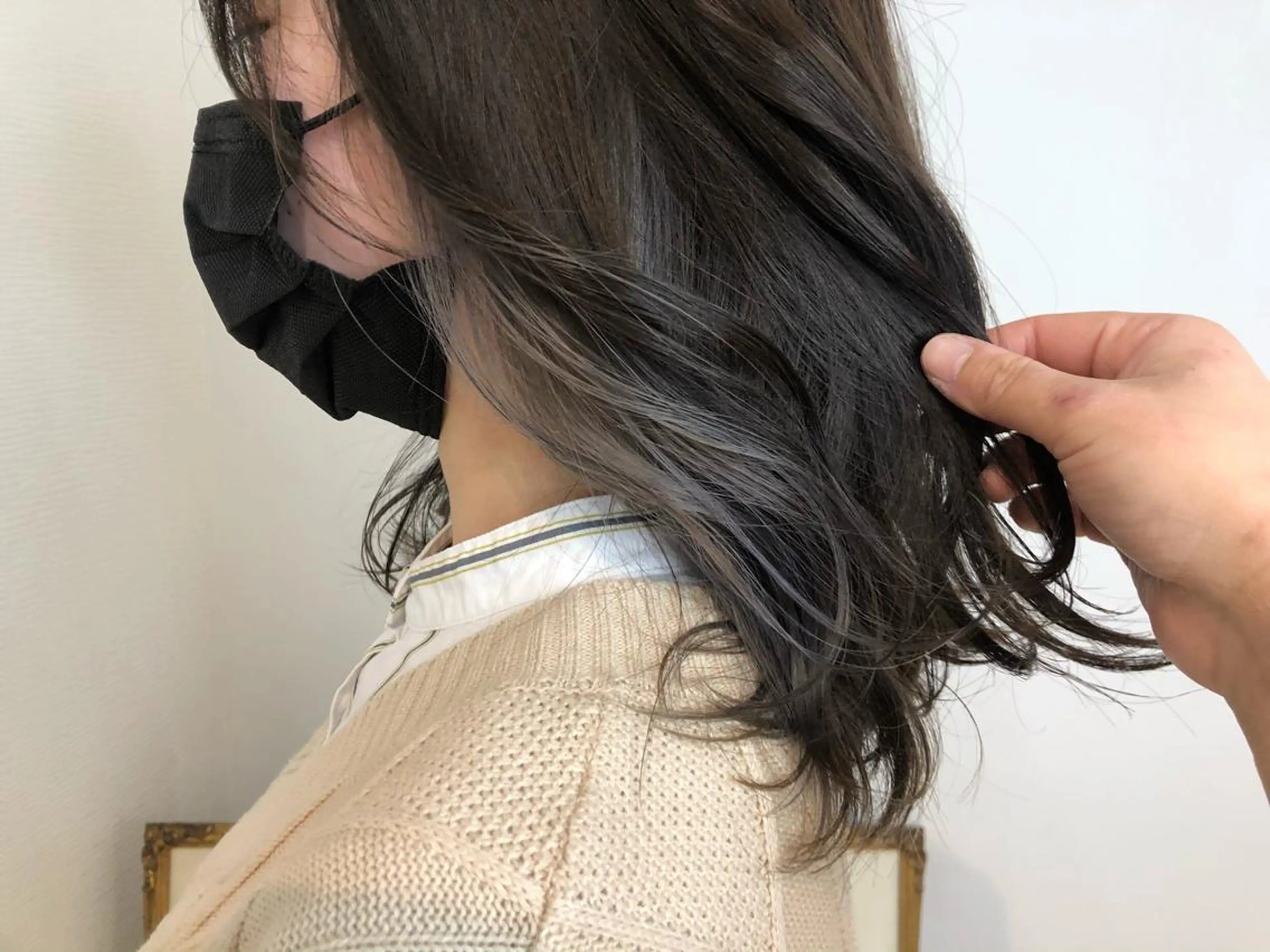 セミロング カラー アッシュ アッシュグレー アッシュグレージュ ベージュカラー ブリーチ 🤍中野 レオ🤍のヘアスタイル