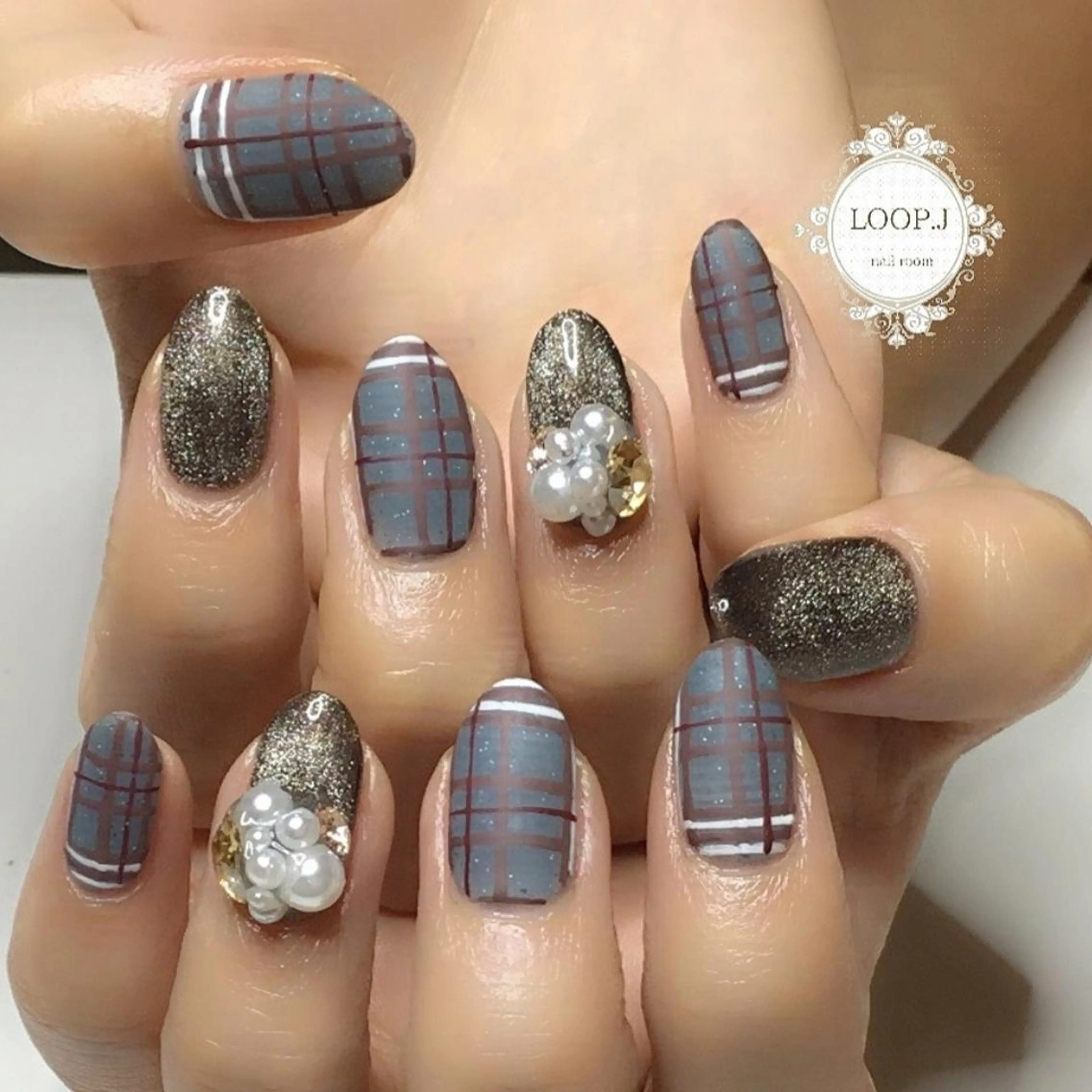 ネイル ハンドネイル おおくぼ めぐみのネイルデザイン