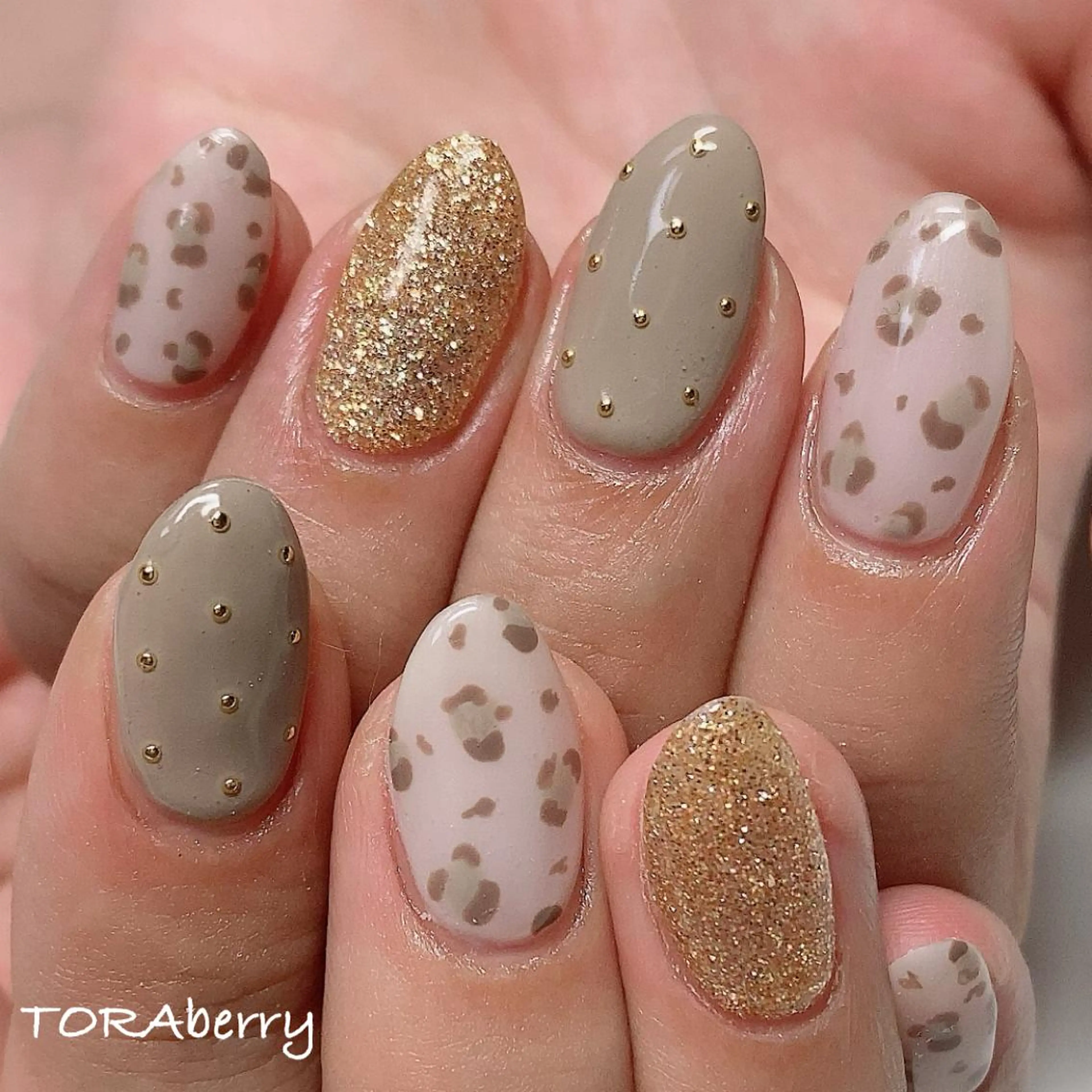 ネイル ハンドネイル ネイリスト なつみのネイルデザイン