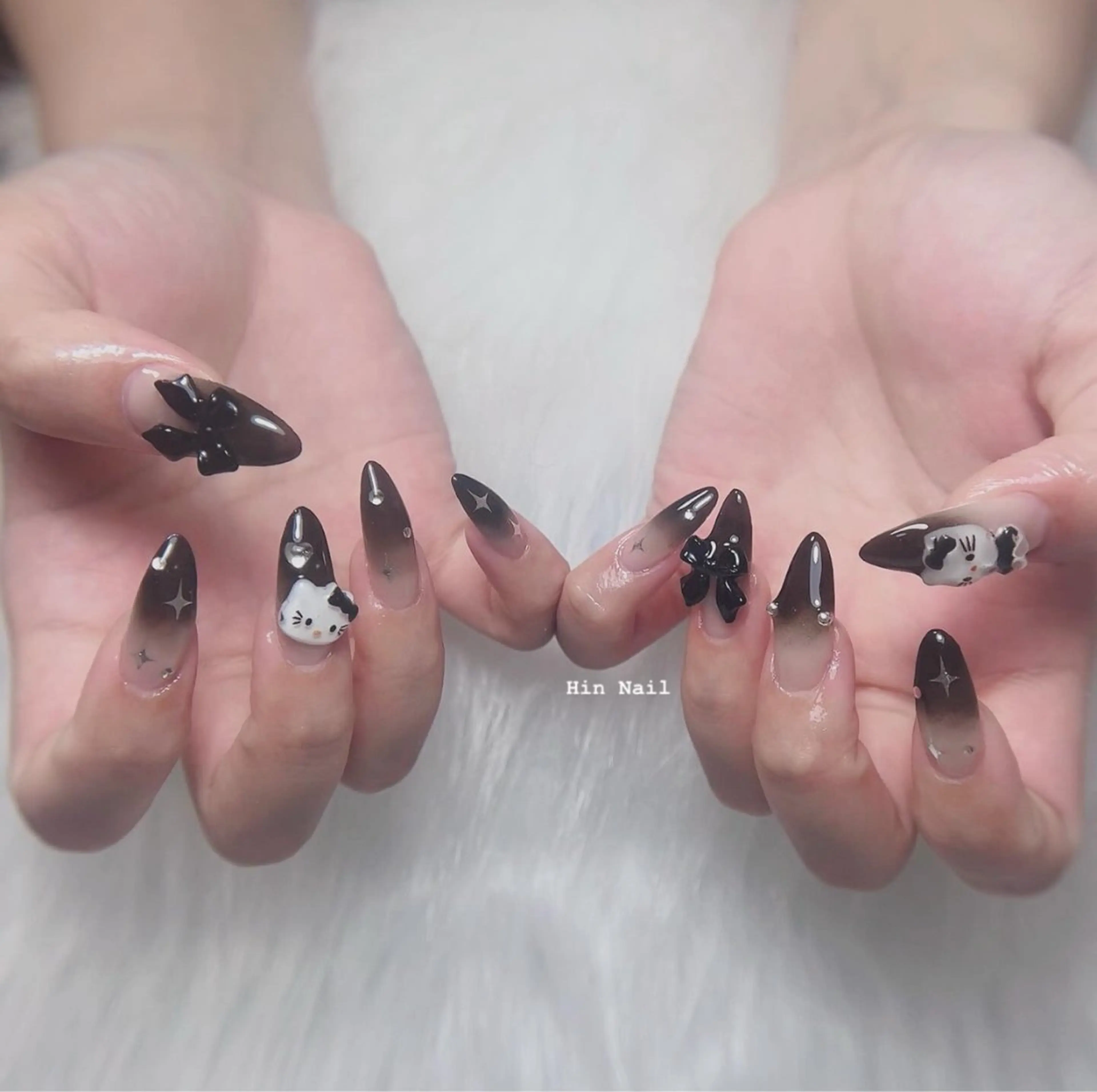 ネイル ハンドネイル HIN NAILのネイルデザイン