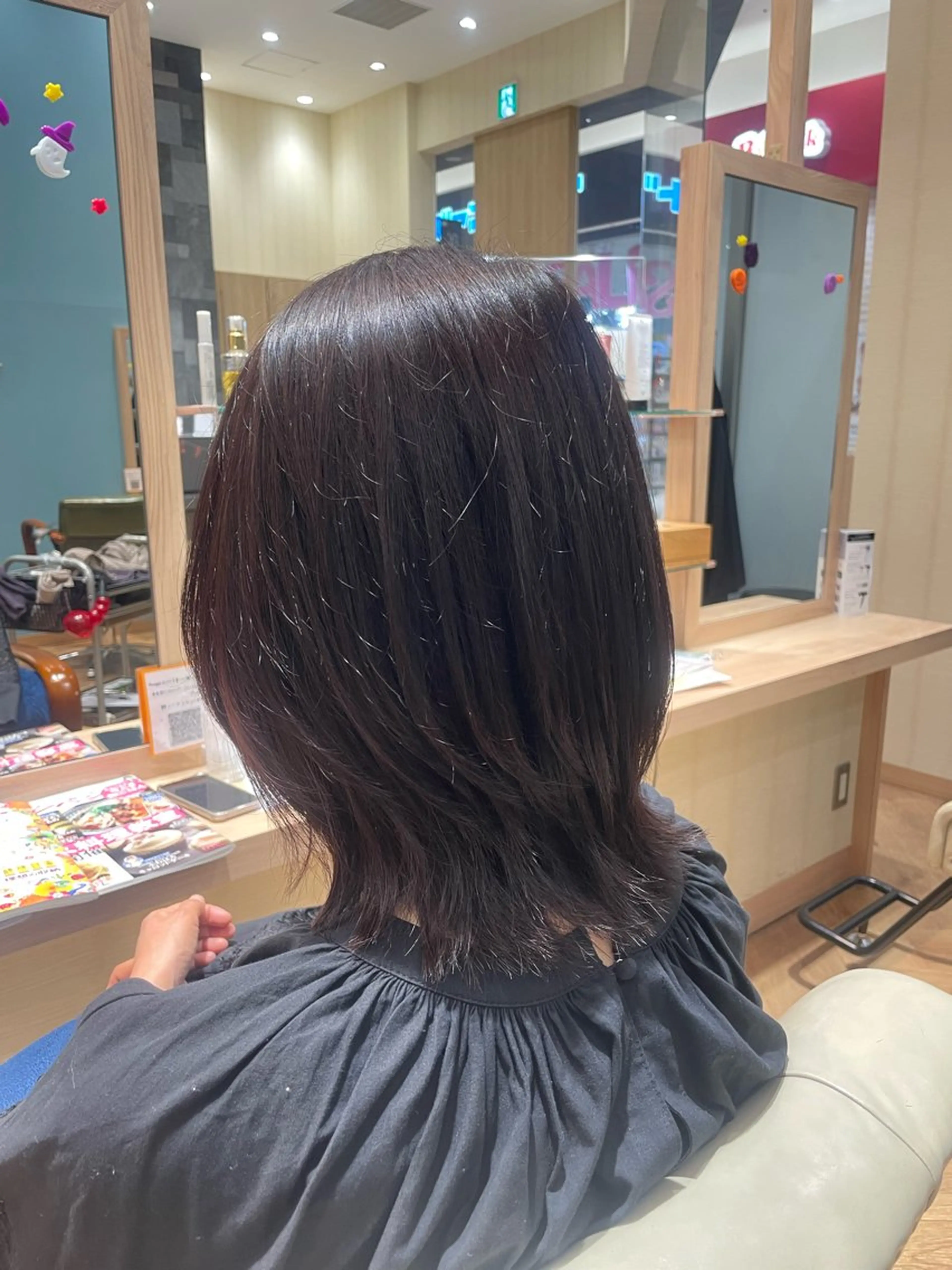 ミディアム 《ショートモデル》 服部未夢のヘアスタイル