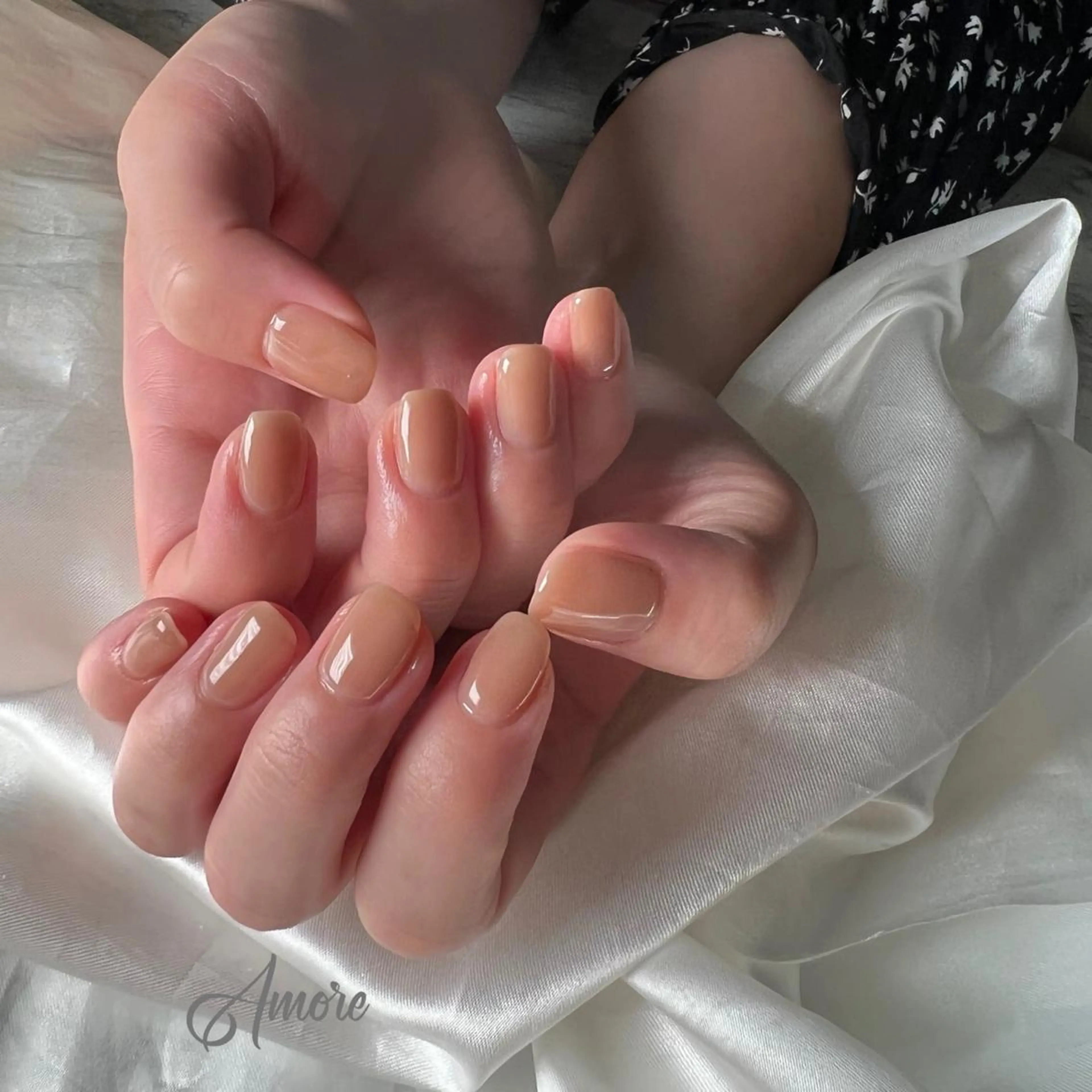 ネイル ジェルネイル 氷ネイル・うるうるネイル マグネットネイル ミラーネイル ニュアンスネイル You kyehwaのネイルデザイン