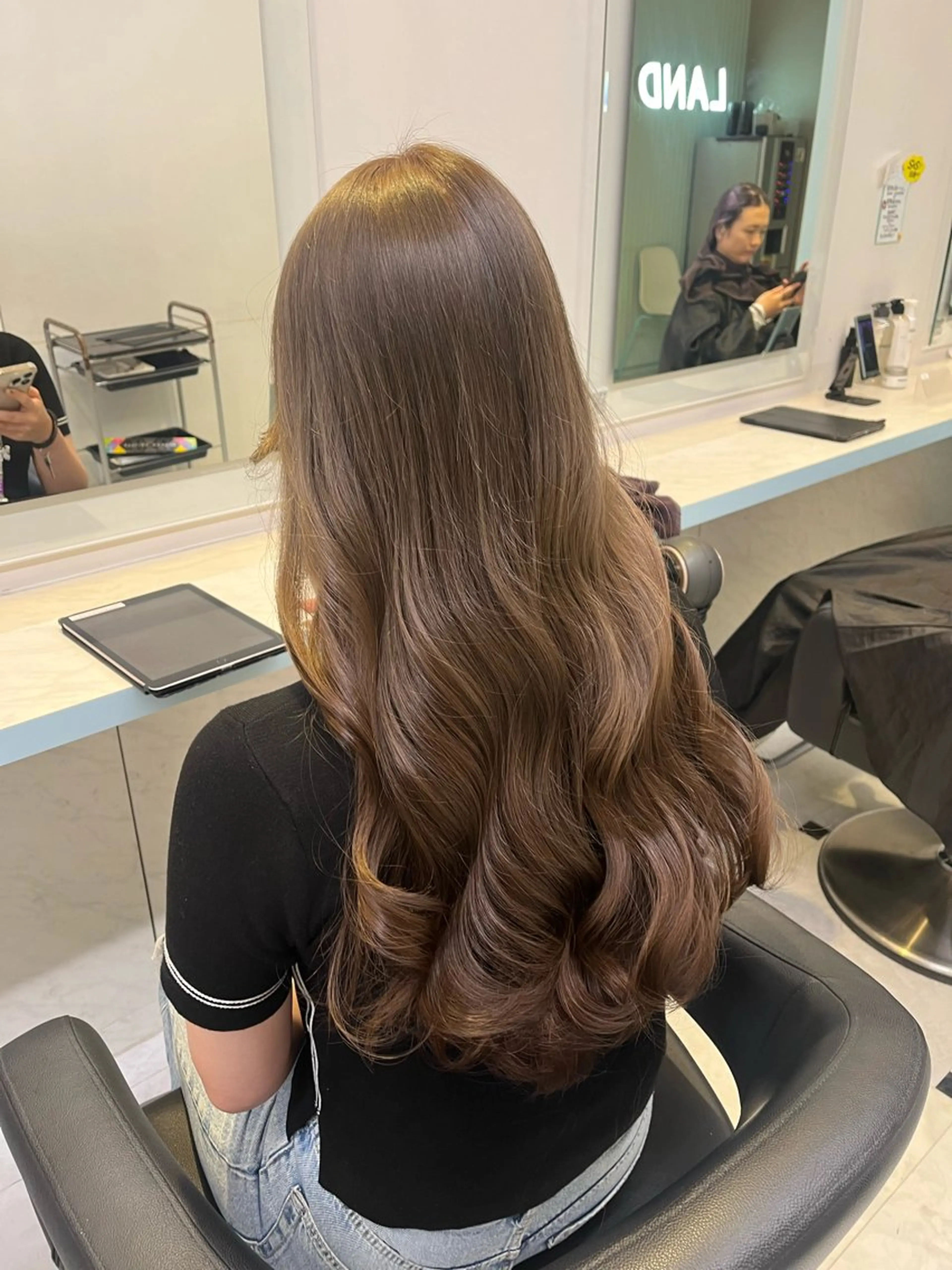 ロング カラー ヘアカラー トリートメント ブリーチカラー 🩵MIZUKIのヘアスタイル