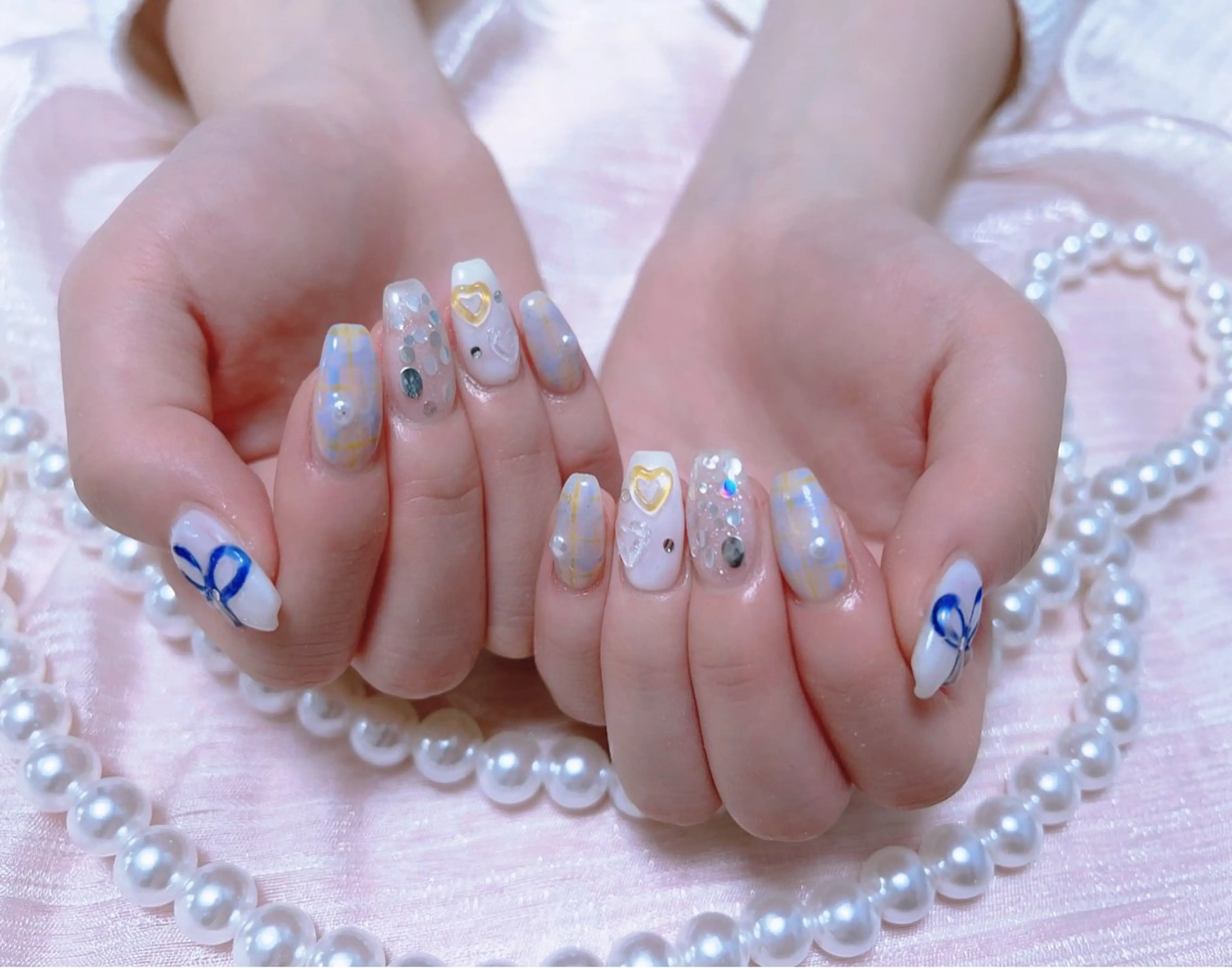 ネイル はぴねす所属・横浜 美夢のネイルデザイン