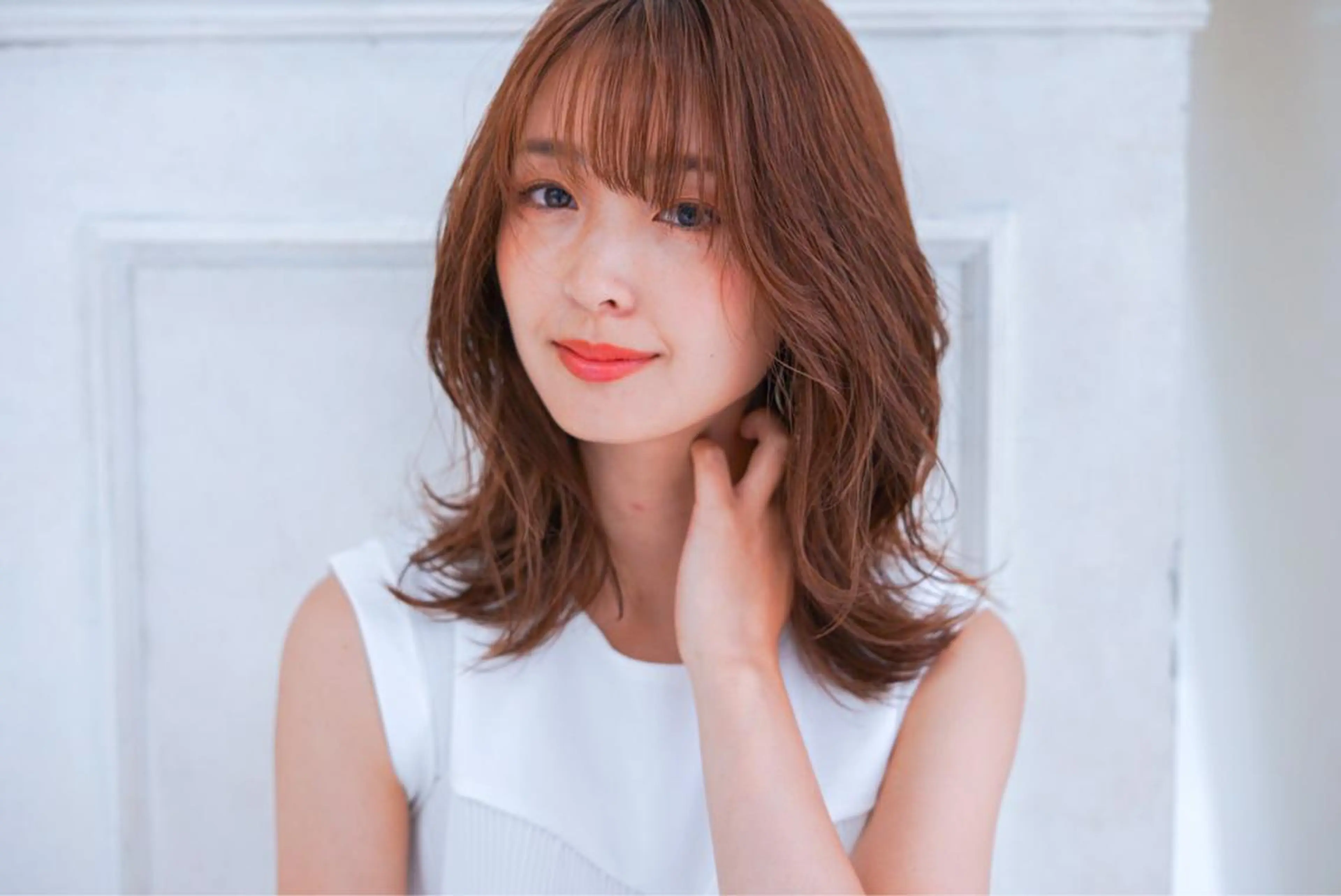 セミロング カラー パーマ セミロングパーマ アッシュ ブリーチ ケアブリーチ 透明感カラー モリシュンスケ /レイヤー/髪質改善のヘアスタイル