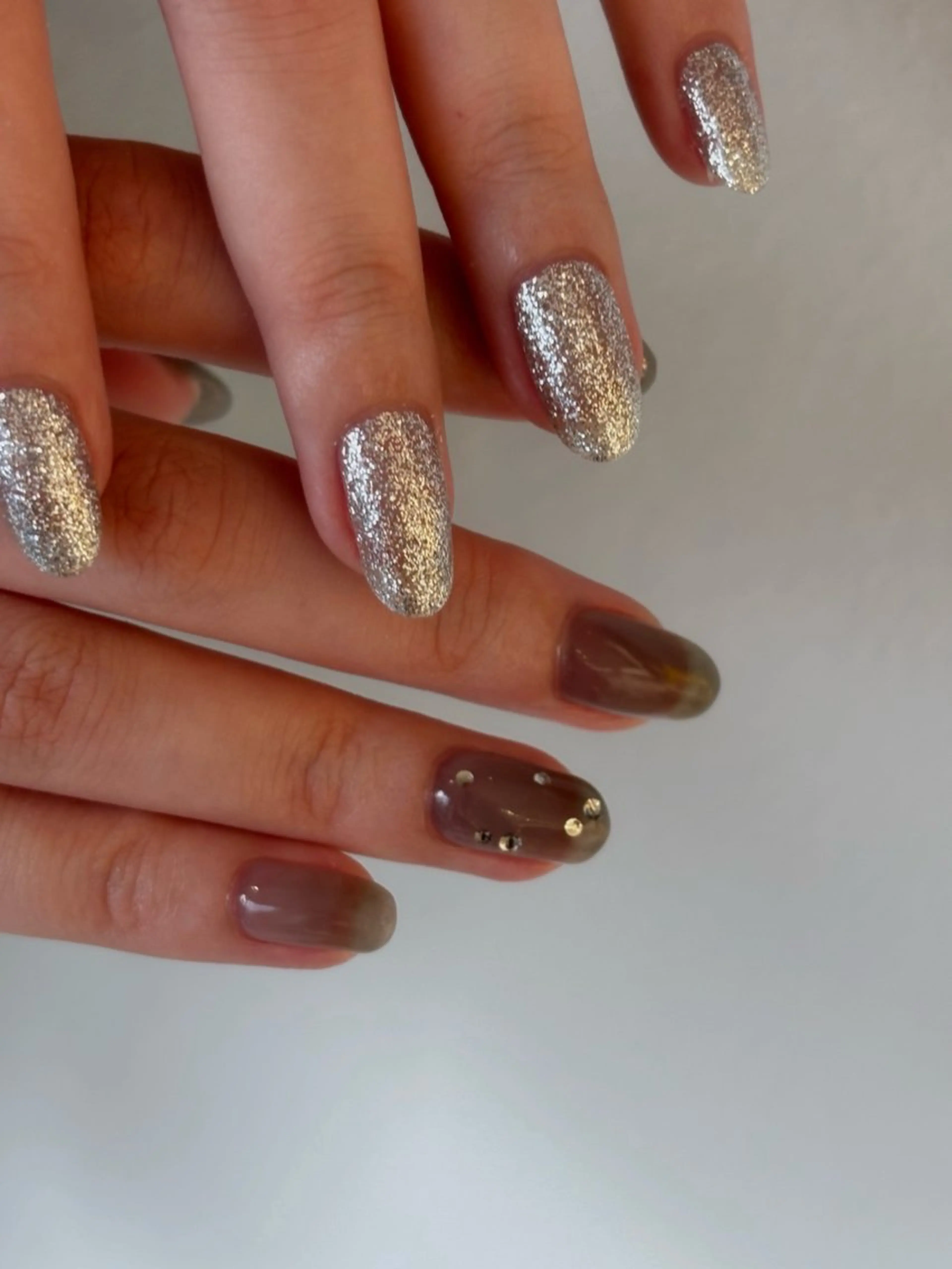 ネイル ハンドネイル Aya Mauleaのネイルデザイン