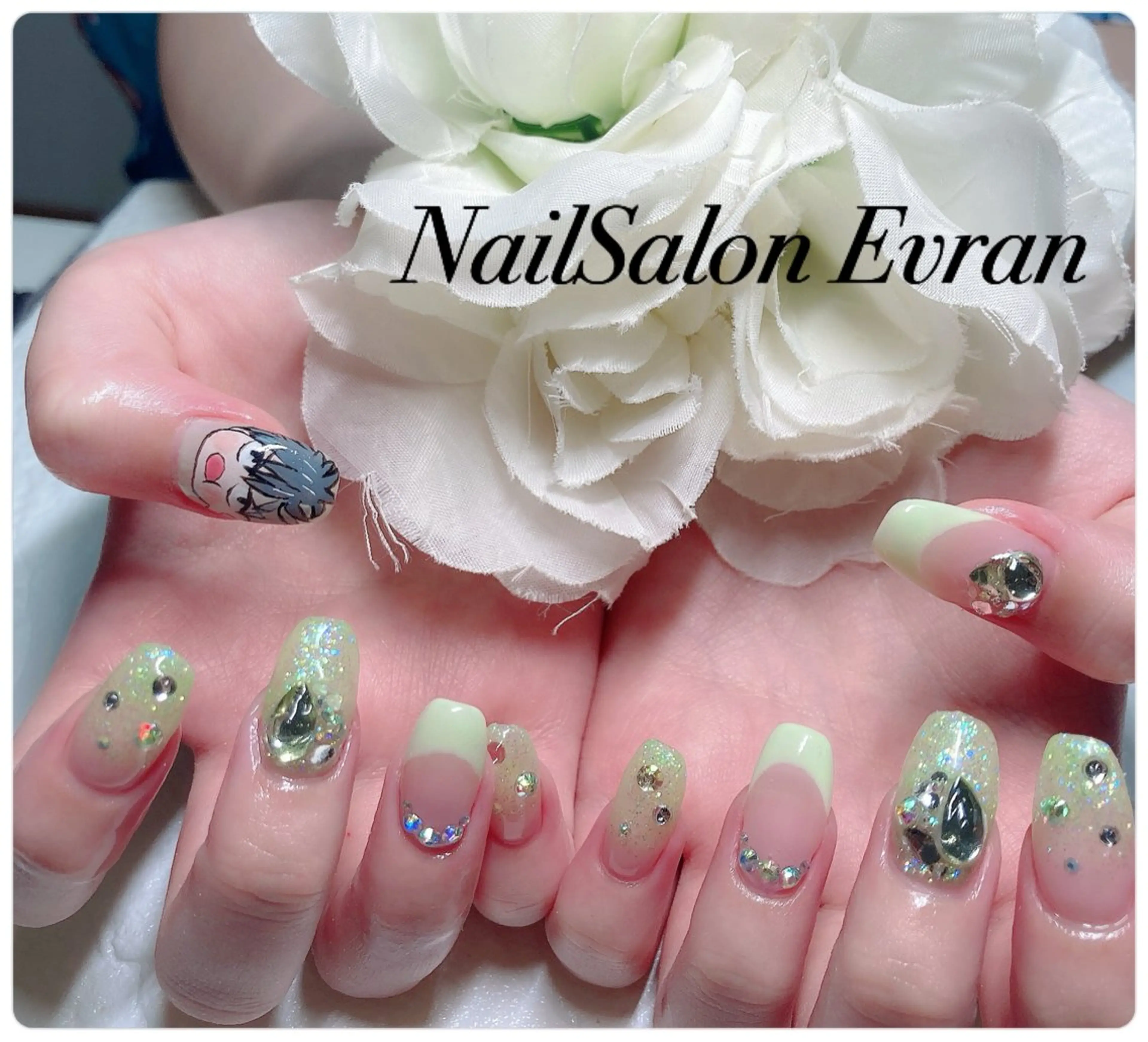 ネイル アートネイル フレンチネイル ジェルネイル マグネットネイル 持ち込み ハンドネイル Nail salon Evranのネイルデザイン
