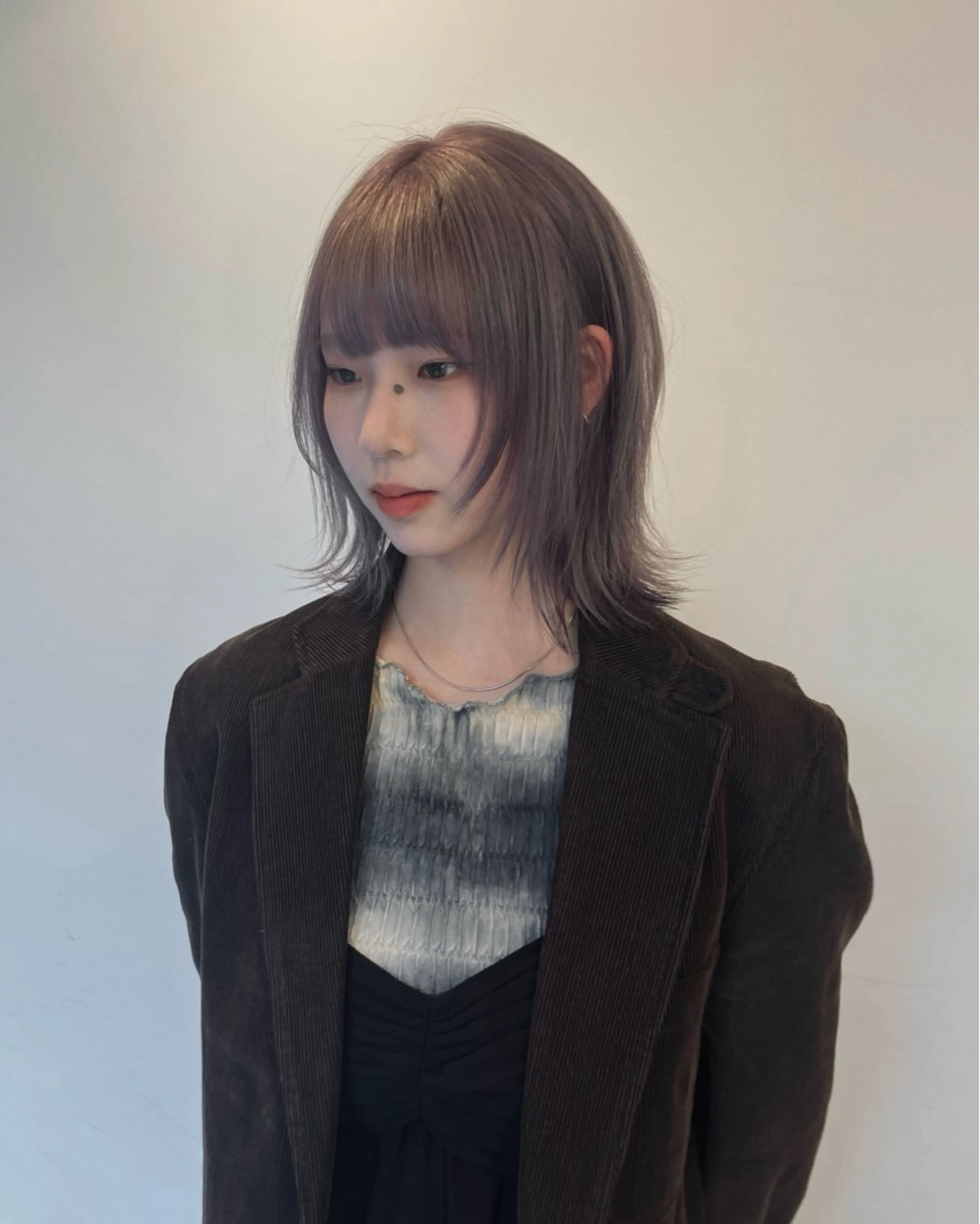 ショート Hanaka🐈‍⬛ 海外×ニュアンスのヘアスタイル