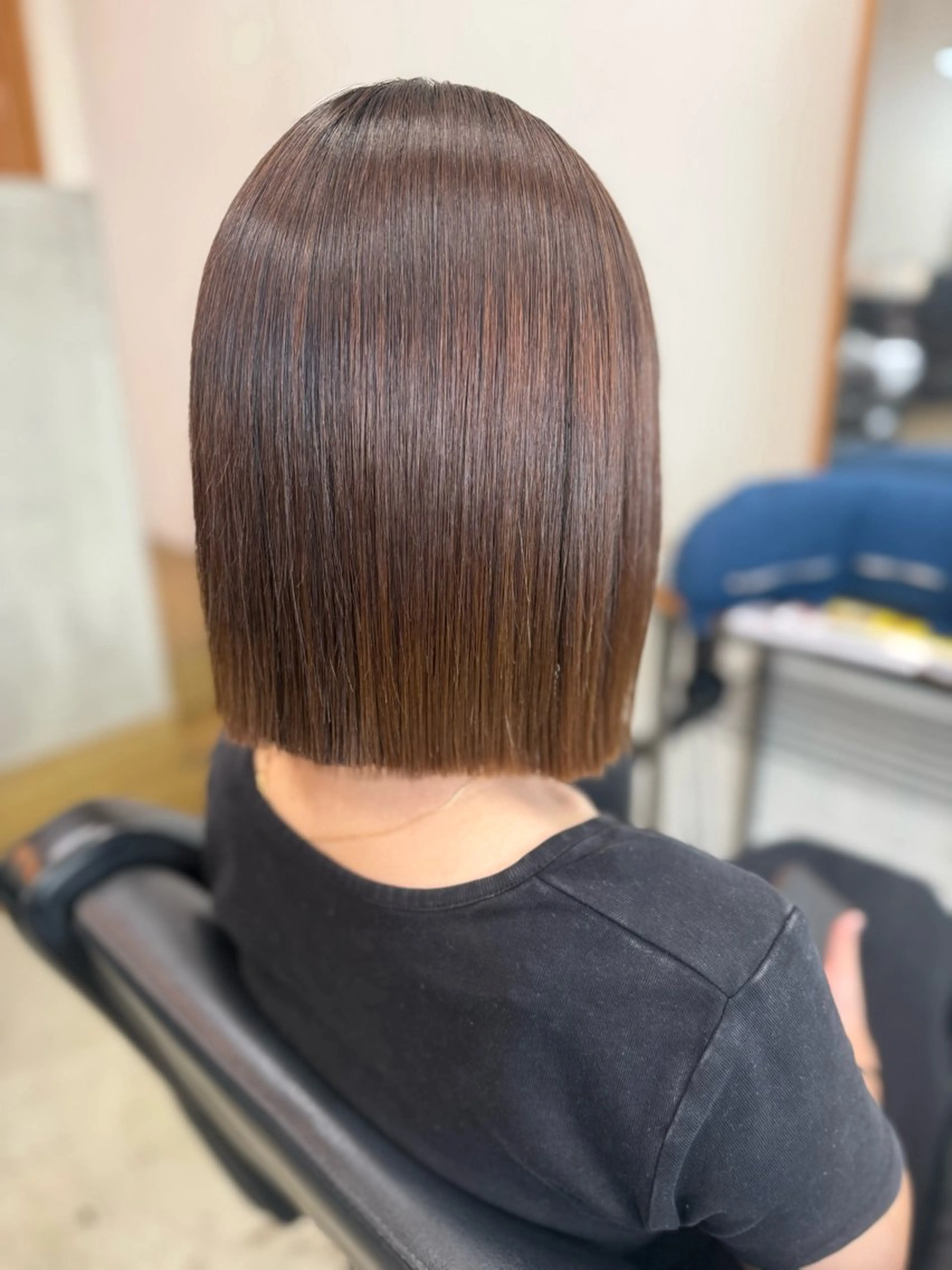 ショート 切りっぱなしボブ ボブ 縮毛矯正 縮毛矯正 トリートメント 志賀 美沙のヘアスタイル
