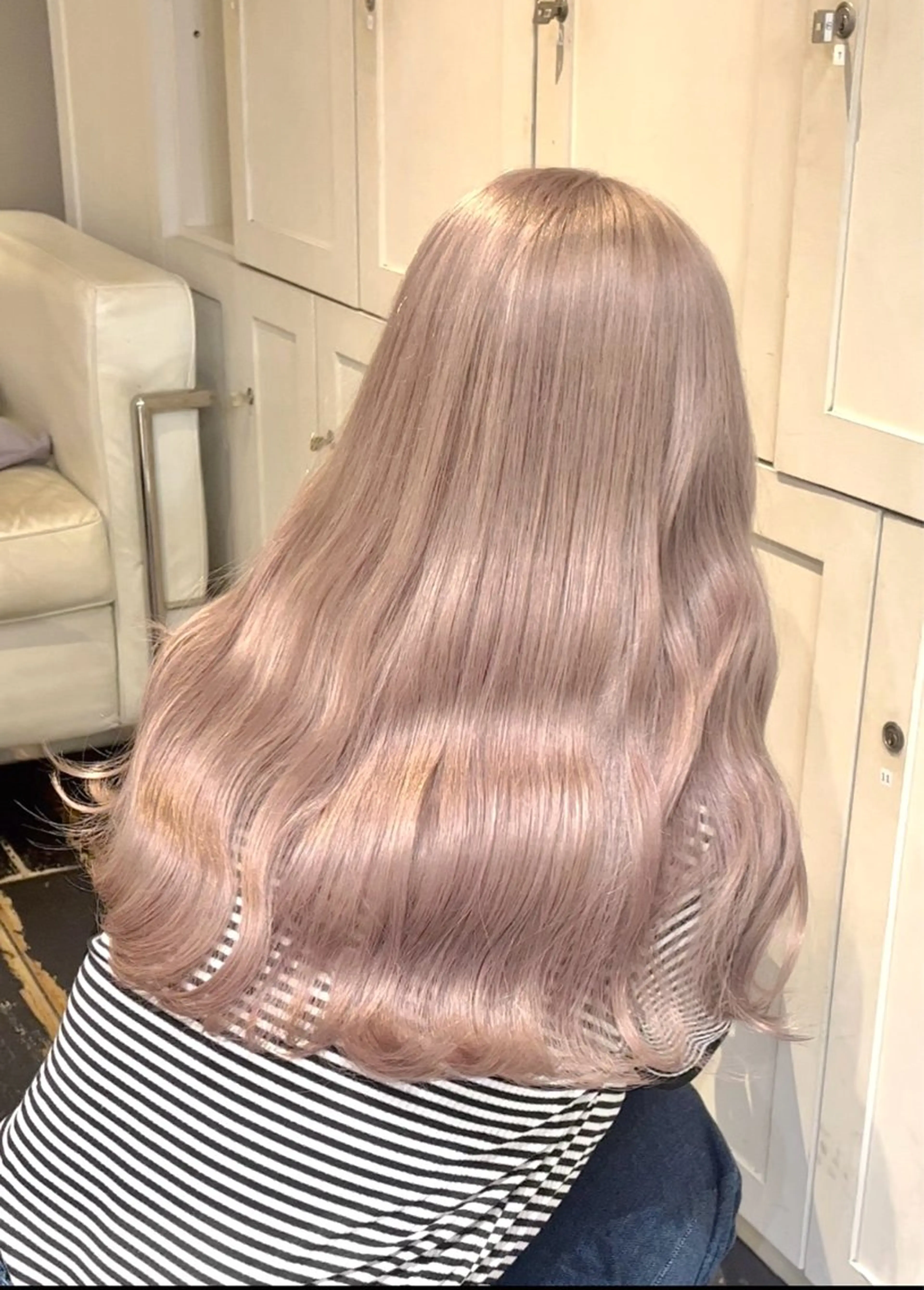 【リタッチ】ケアブリーチ一回＋内部補修トリートメントの写真