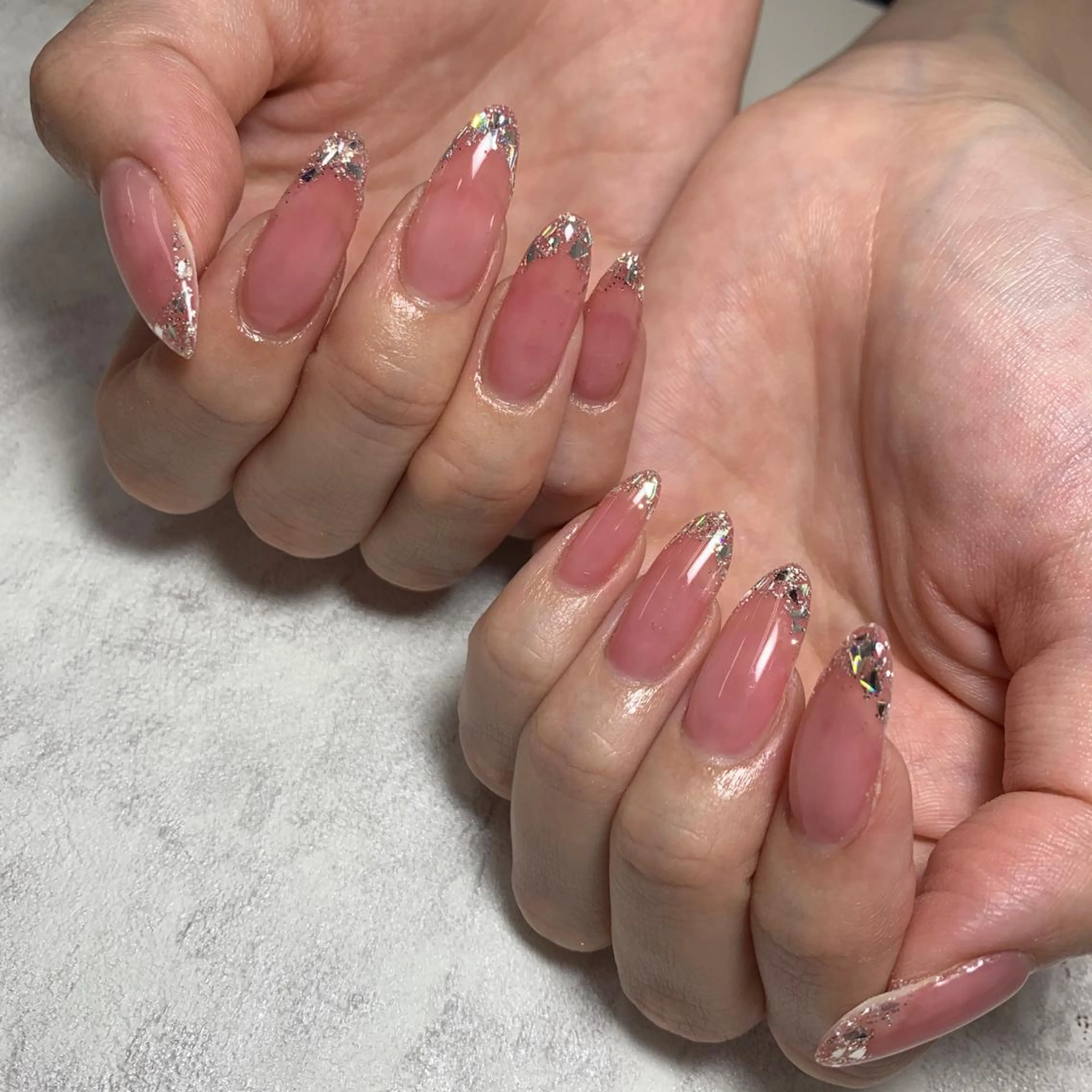 ネイル フレンチネイル ガラスフレンチ Li aile eye&nailのマツエク・マツパデザイン