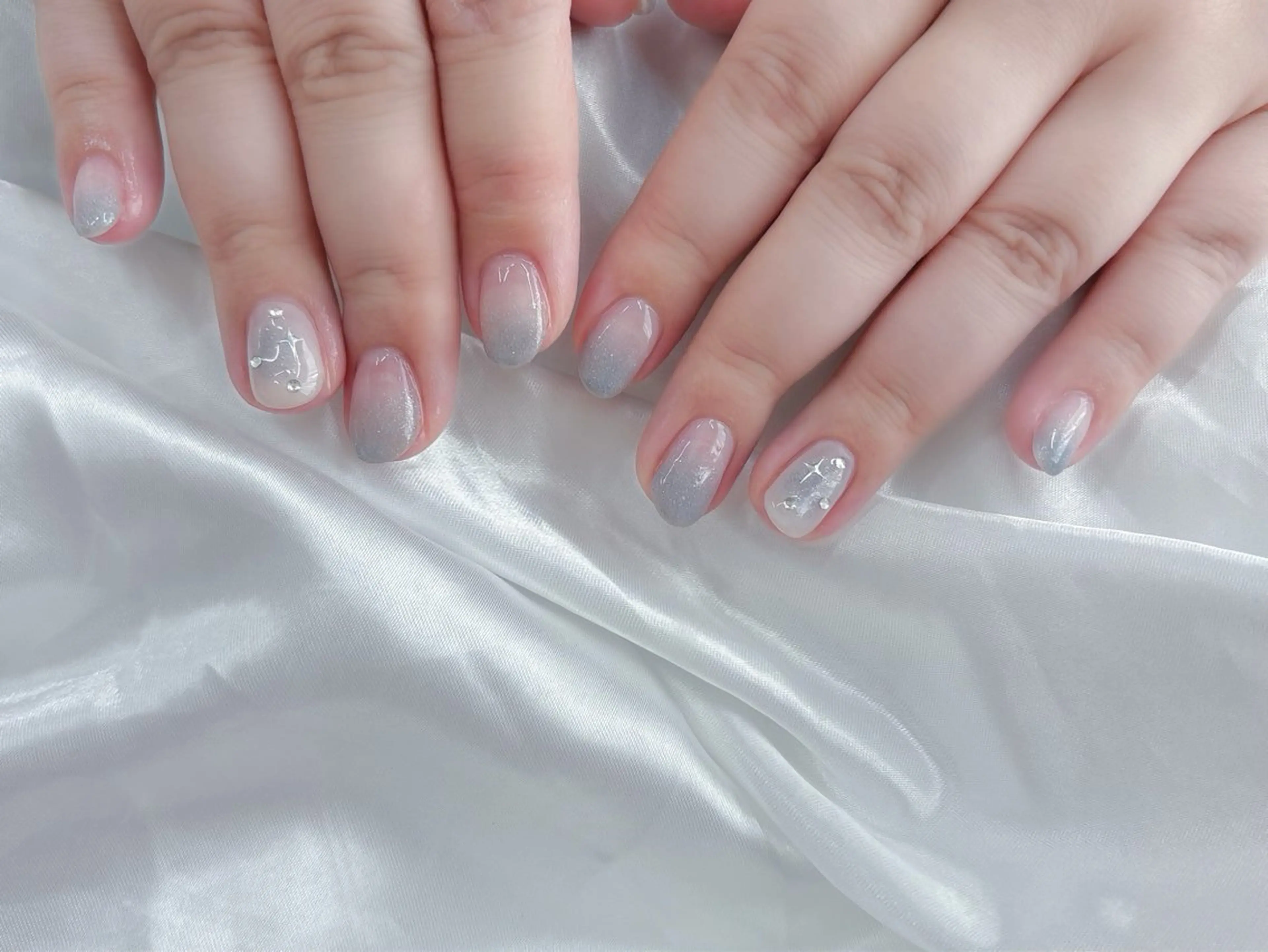 ネイル Regene ARAKIのネイルデザイン