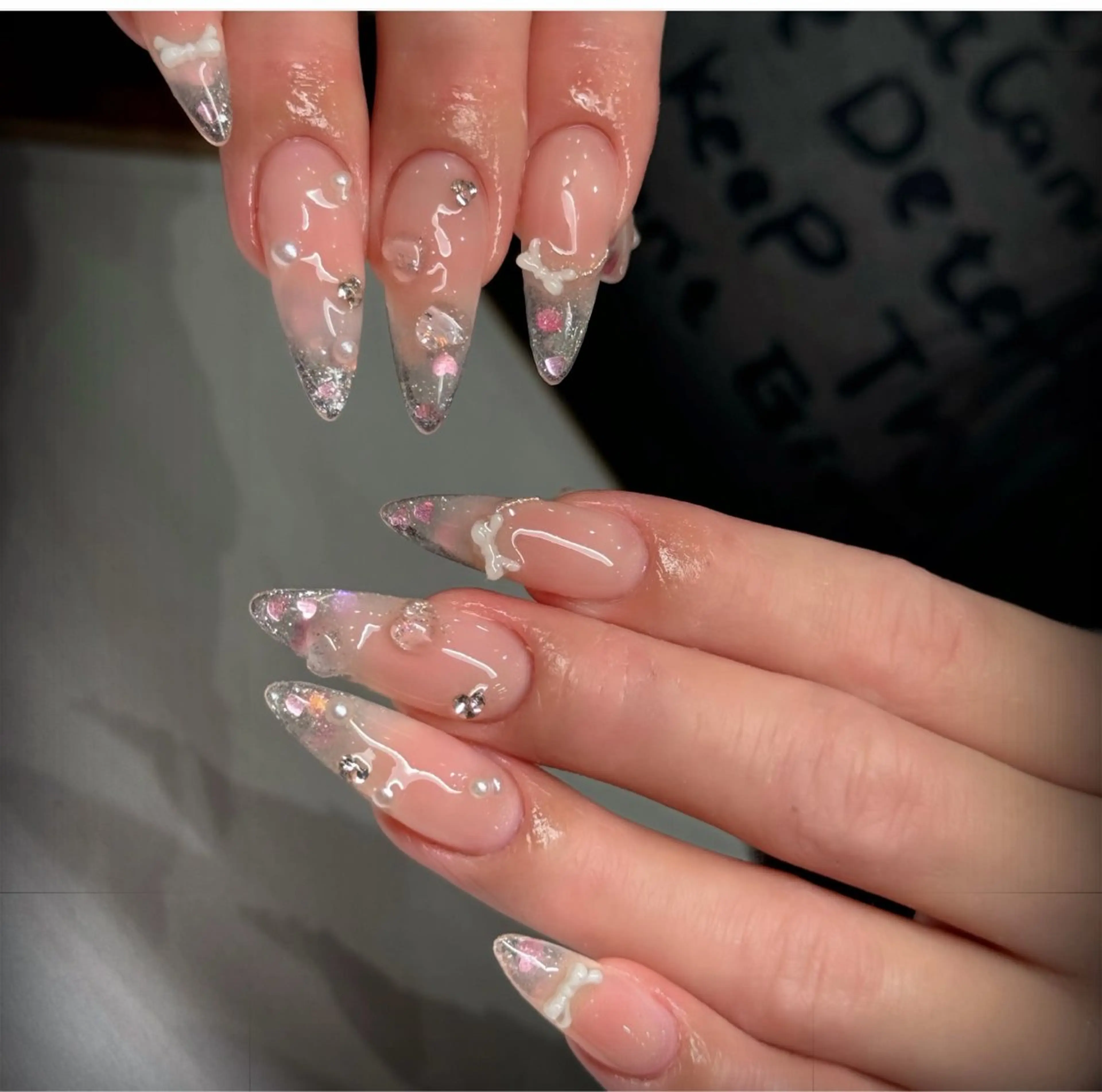 ネイル オーロラネイル ブルー チークネイル フットネイル フレンチネイル ハンドネイル REI レイのネイルデザイン