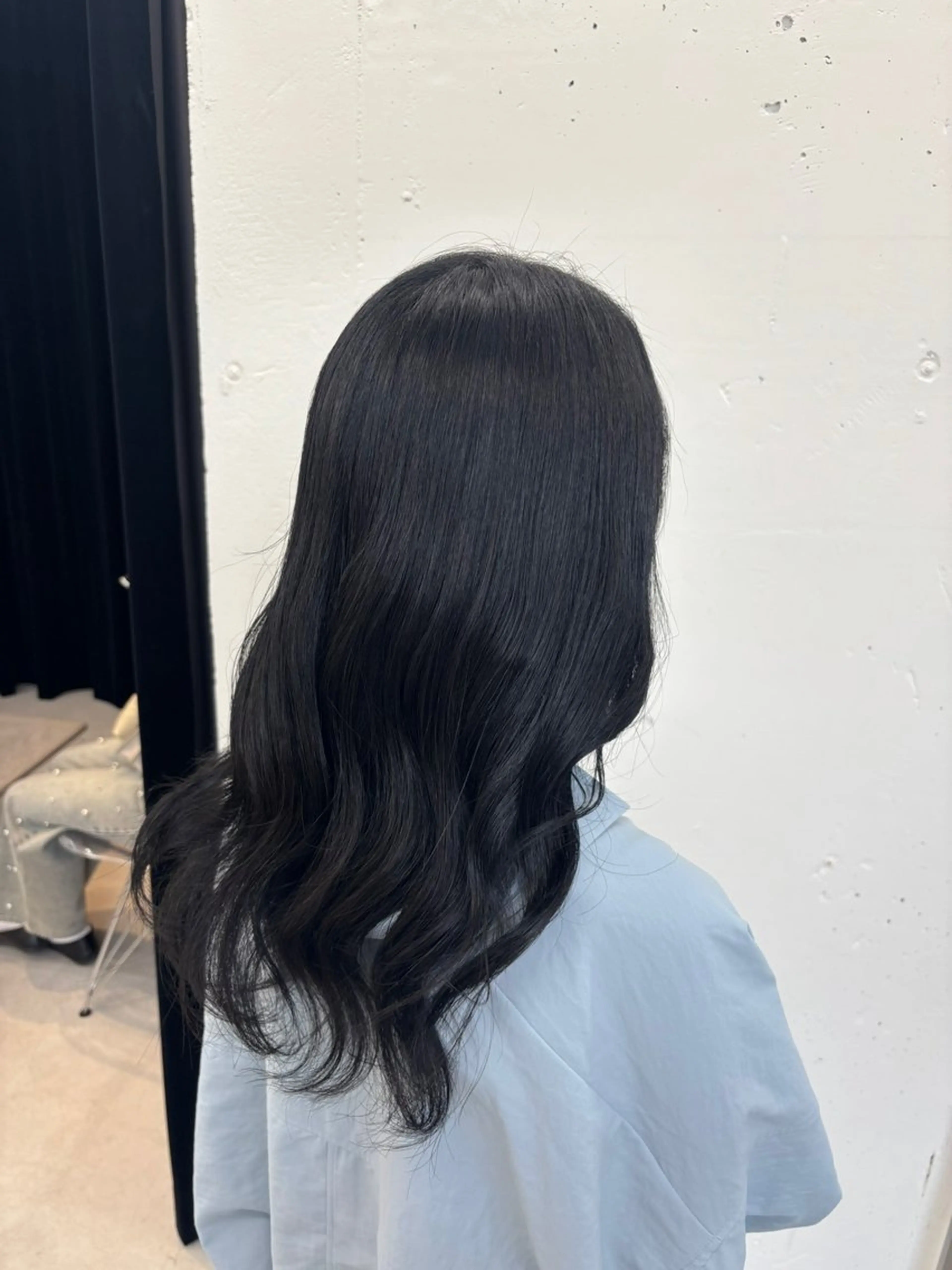 ロング カラー 黒髪 ブルーカラー ブルーブラック 透明感カラー 🌼あいり🌼 JILLSTUDIOのヘアスタイル