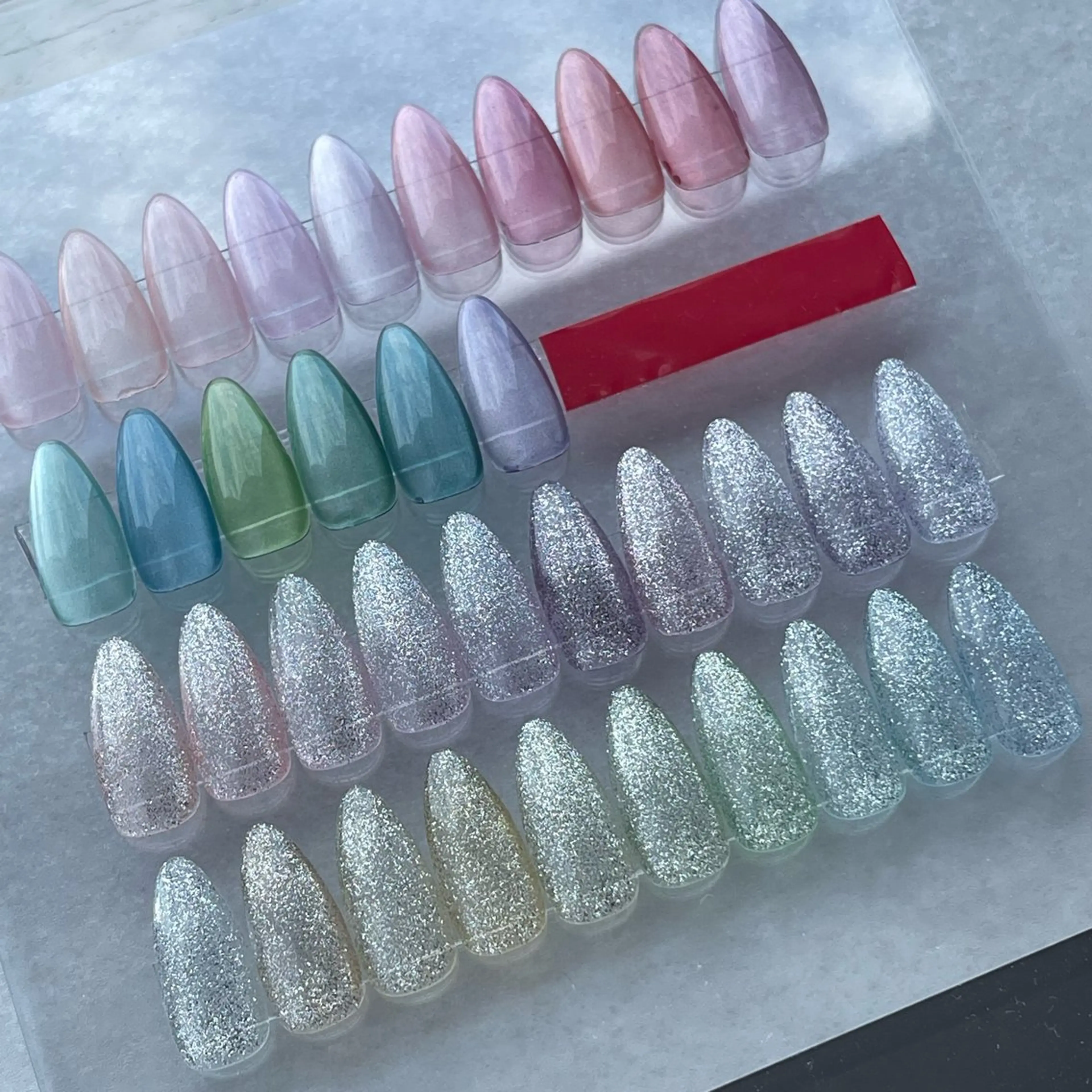 ネイル マグネットネイル RE SALONのネイルデザイン