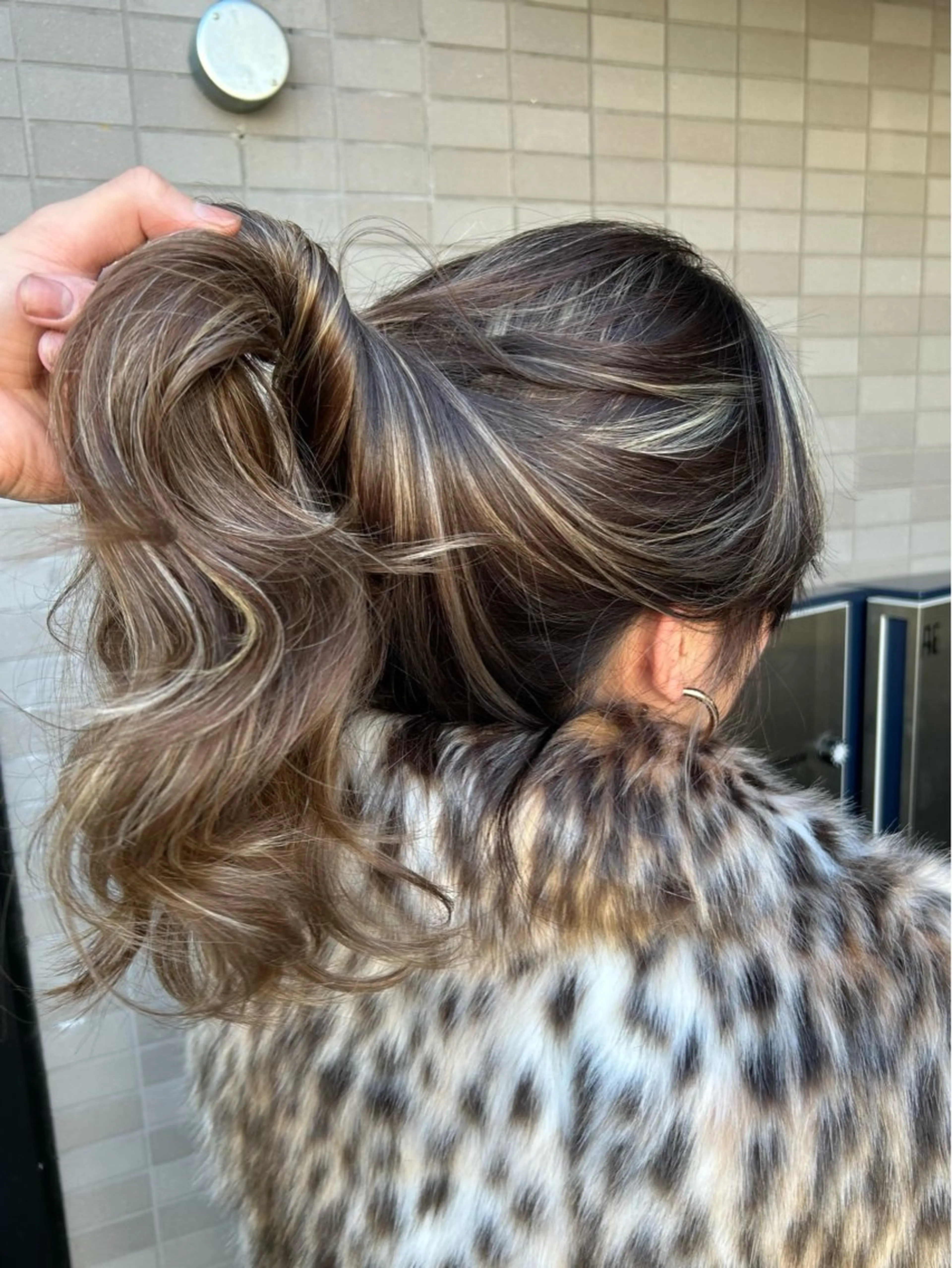 ミディアム カラー バレイヤージュ ハイライトカラー 外国人風カラー ハイライト レイヤーカット ヘアカラー ✨レイヤーカット 海外ヘア/原宿✨のヘアスタイル