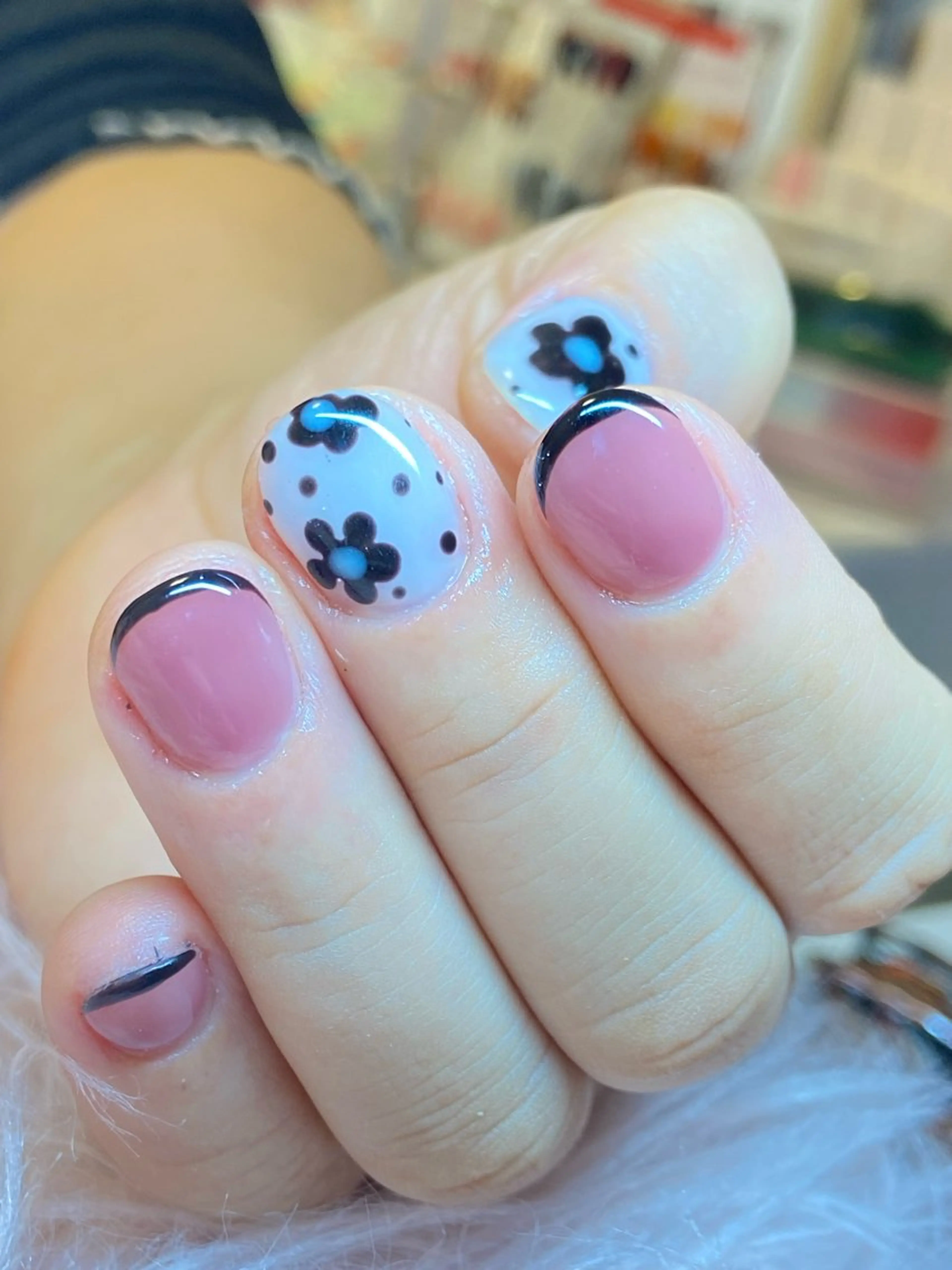 ネイル フレンチネイル ジェルネイル ハンドネイル HandSnail 座間自宅ネイルサロンのネイルデザイン