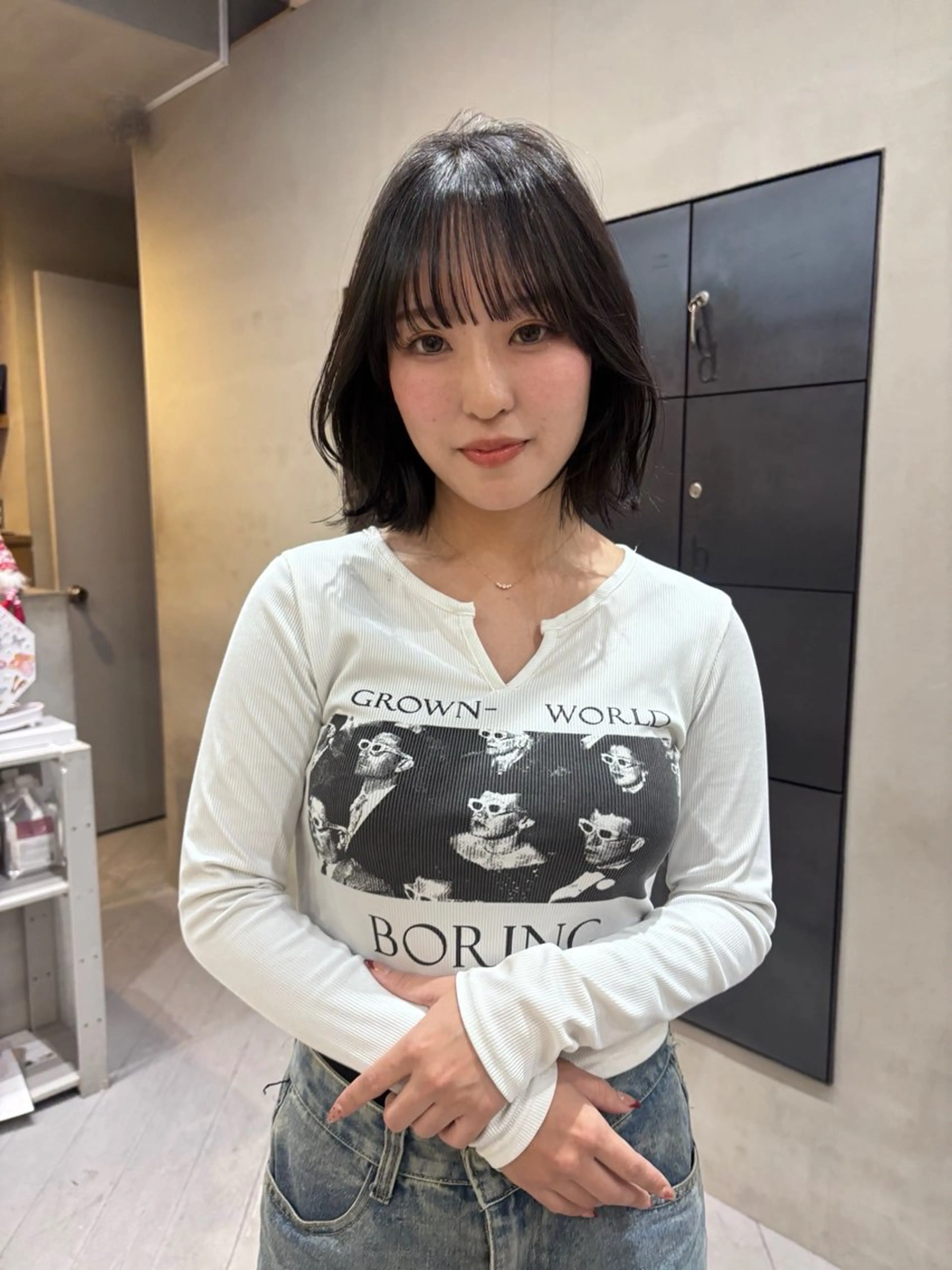 ショート ボブレイヤー ボブ レイヤーカット 小出 妃奈乃のヘアスタイル