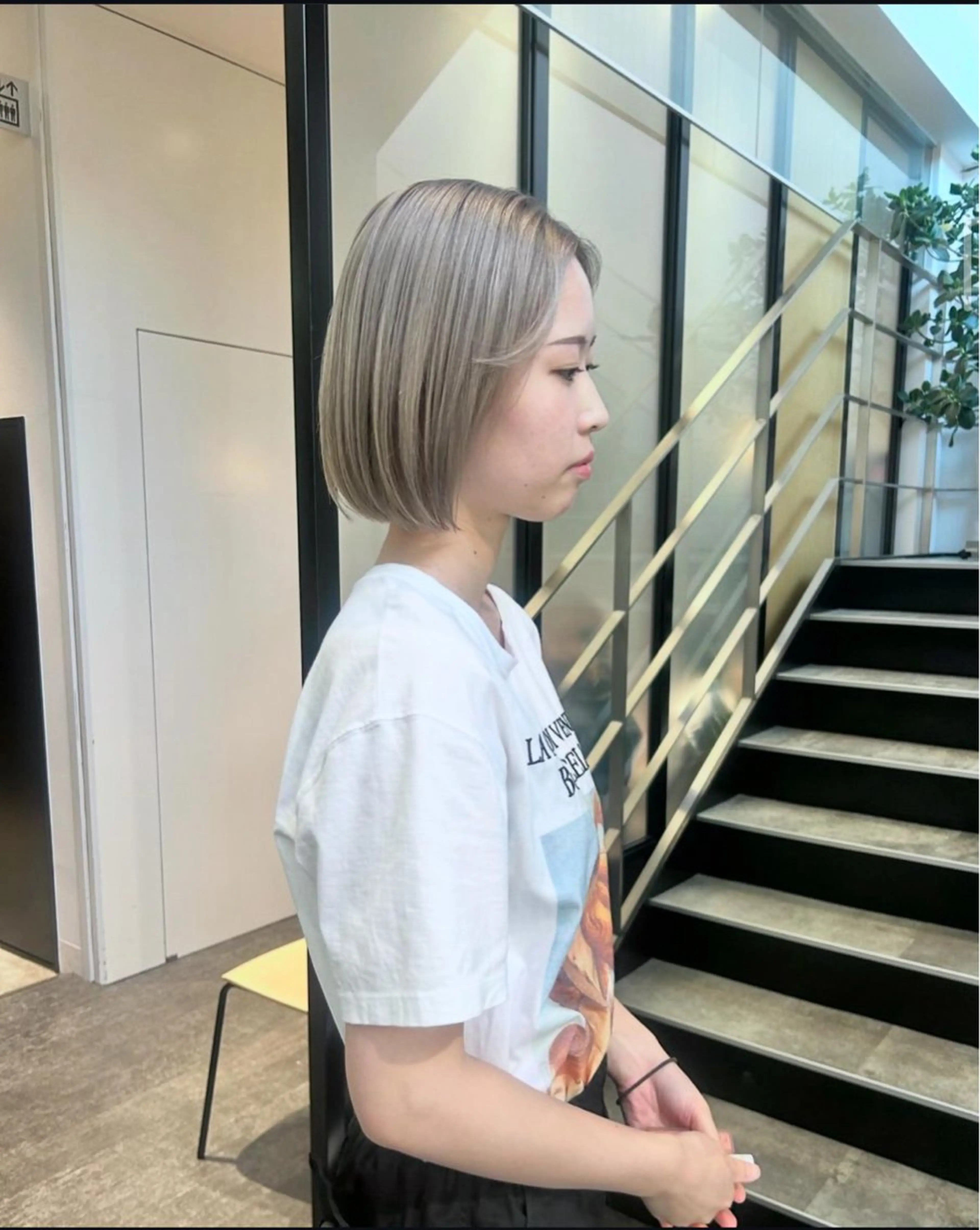 ショート カラー パーマ ヘアアレンジ メンズ キッズ メンズハイトーン ベージュカラー グレージュ ハイトーンカラー パープルカラー カット ヘアカラー stylist 🌸 kana.のヘアスタイル