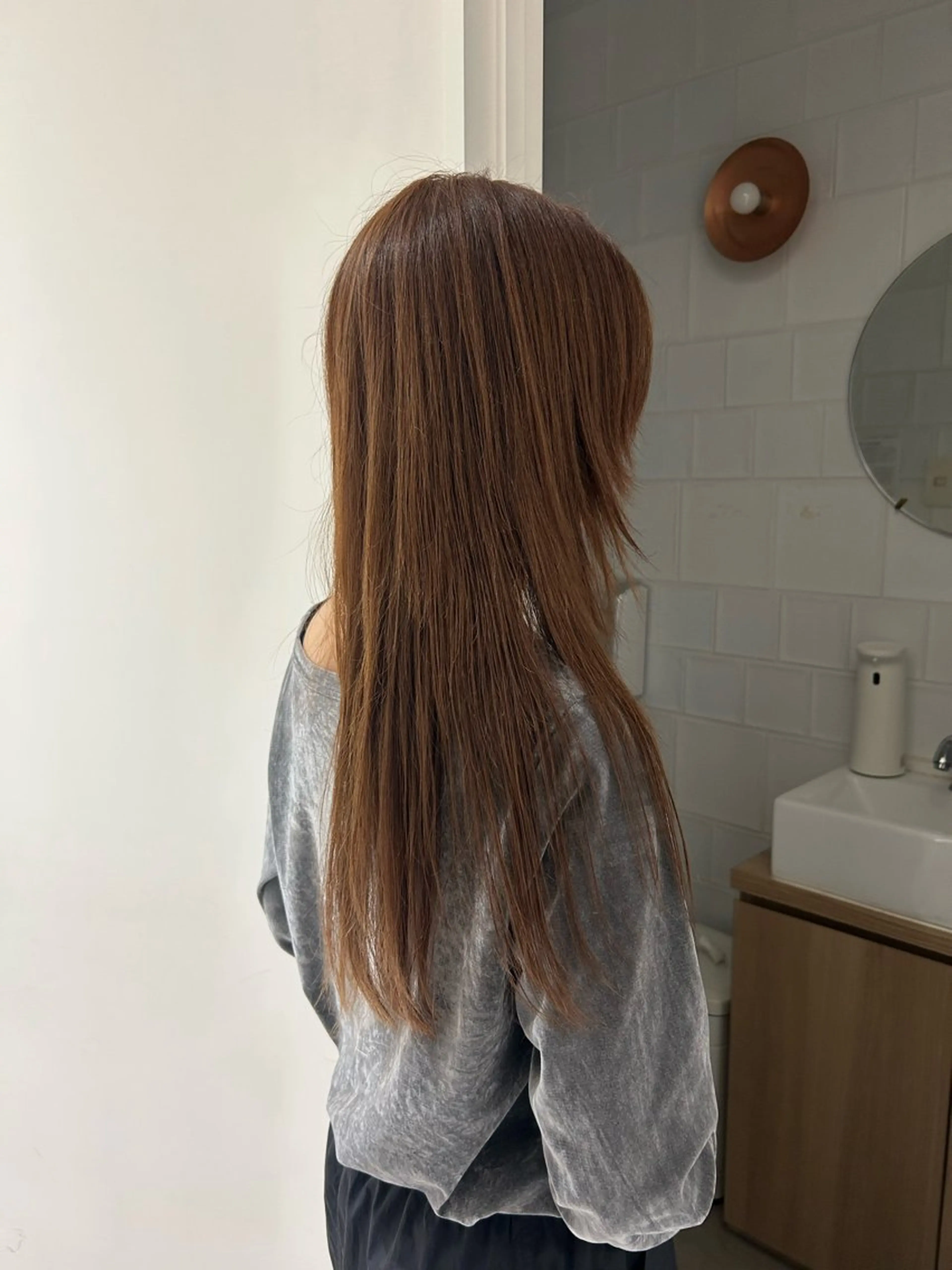 ロング カラー ベージュカラー Nanami🧸🤍 ワンカラーモデル募集のヘアスタイル
