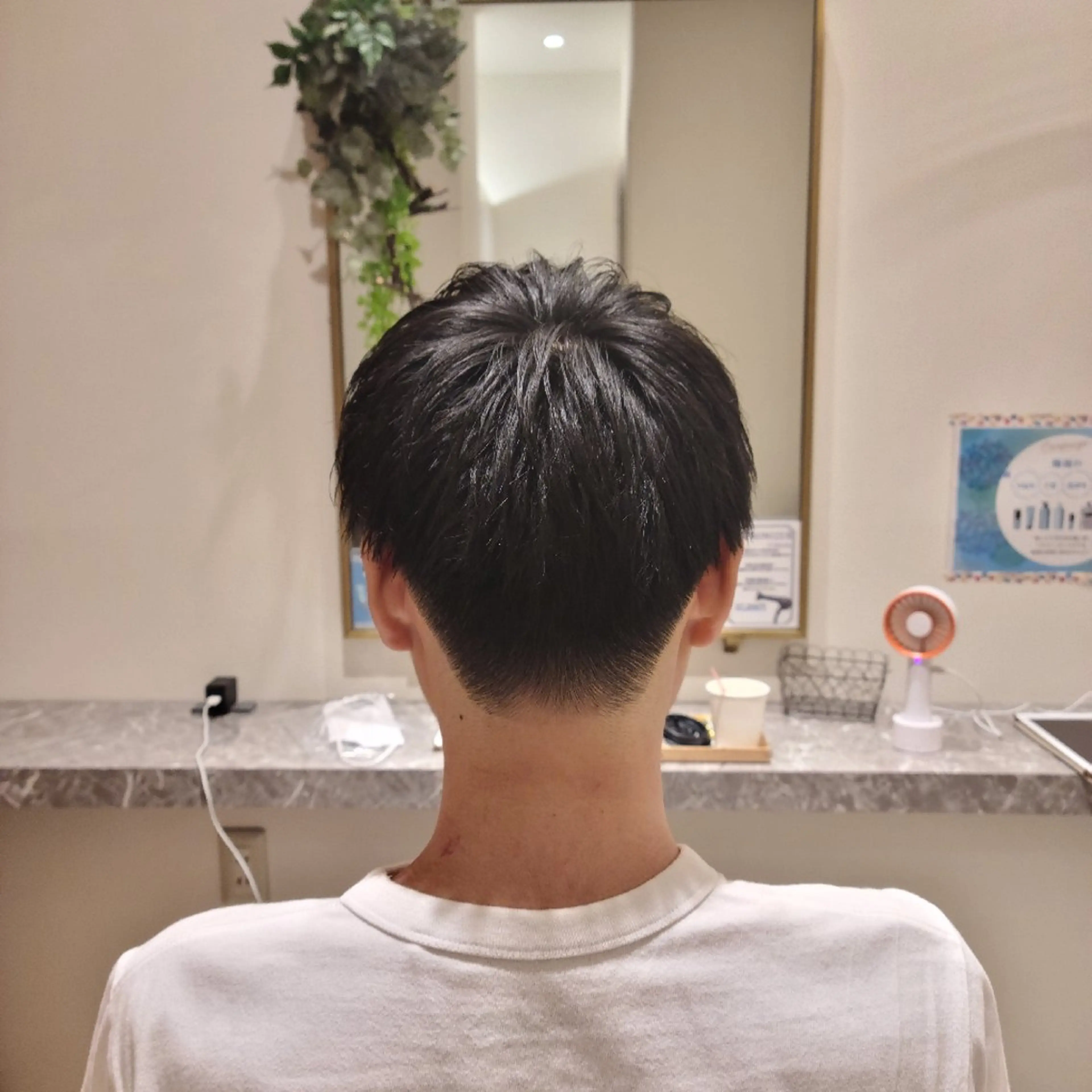 ショート カット トリートメント 中井 啓悟のヘアスタイル