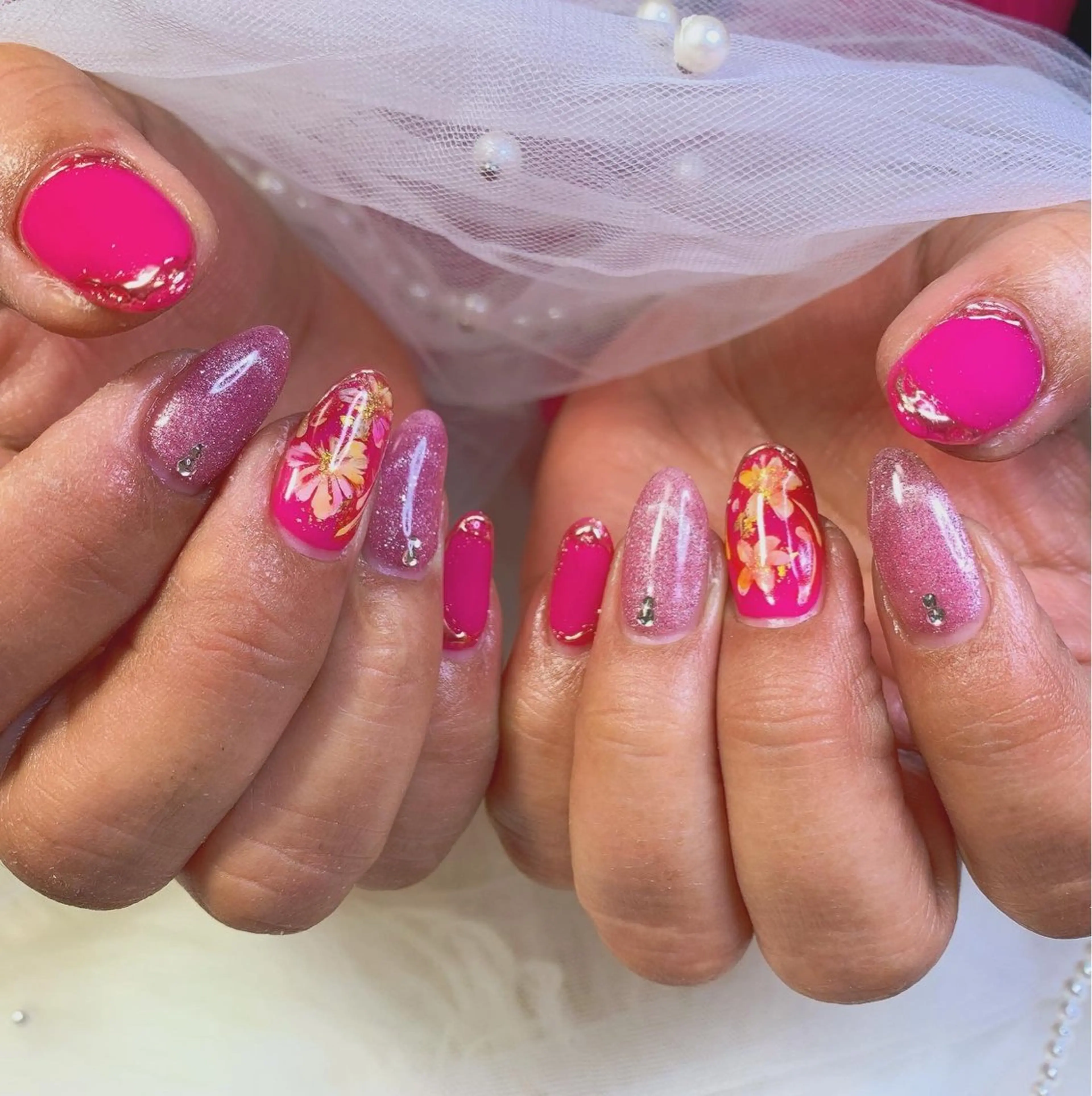 ネイル 高島 夏海のネイルデザイン