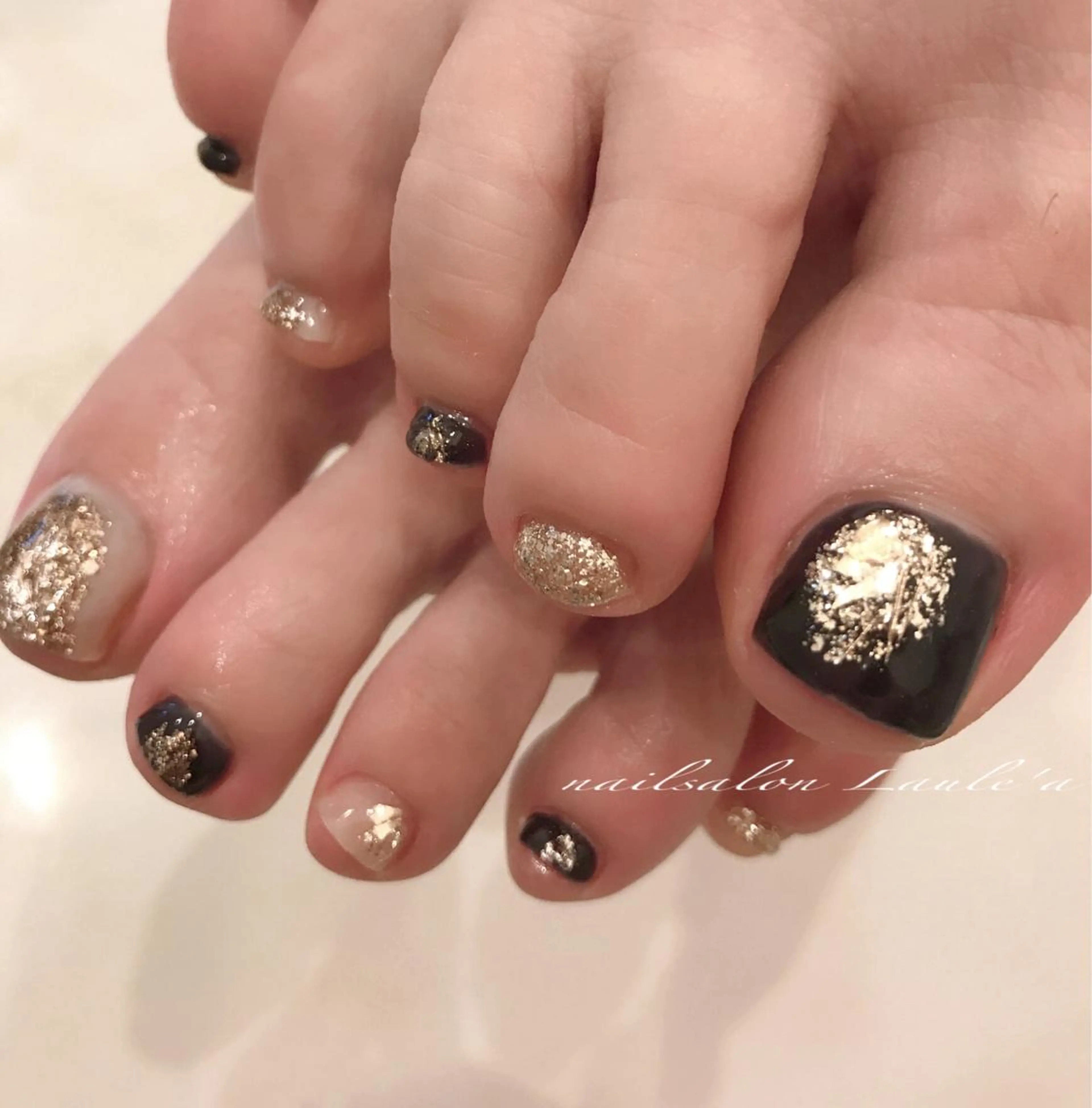 ネイル フットネイル nailsalon Laule'aのネイルデザイン