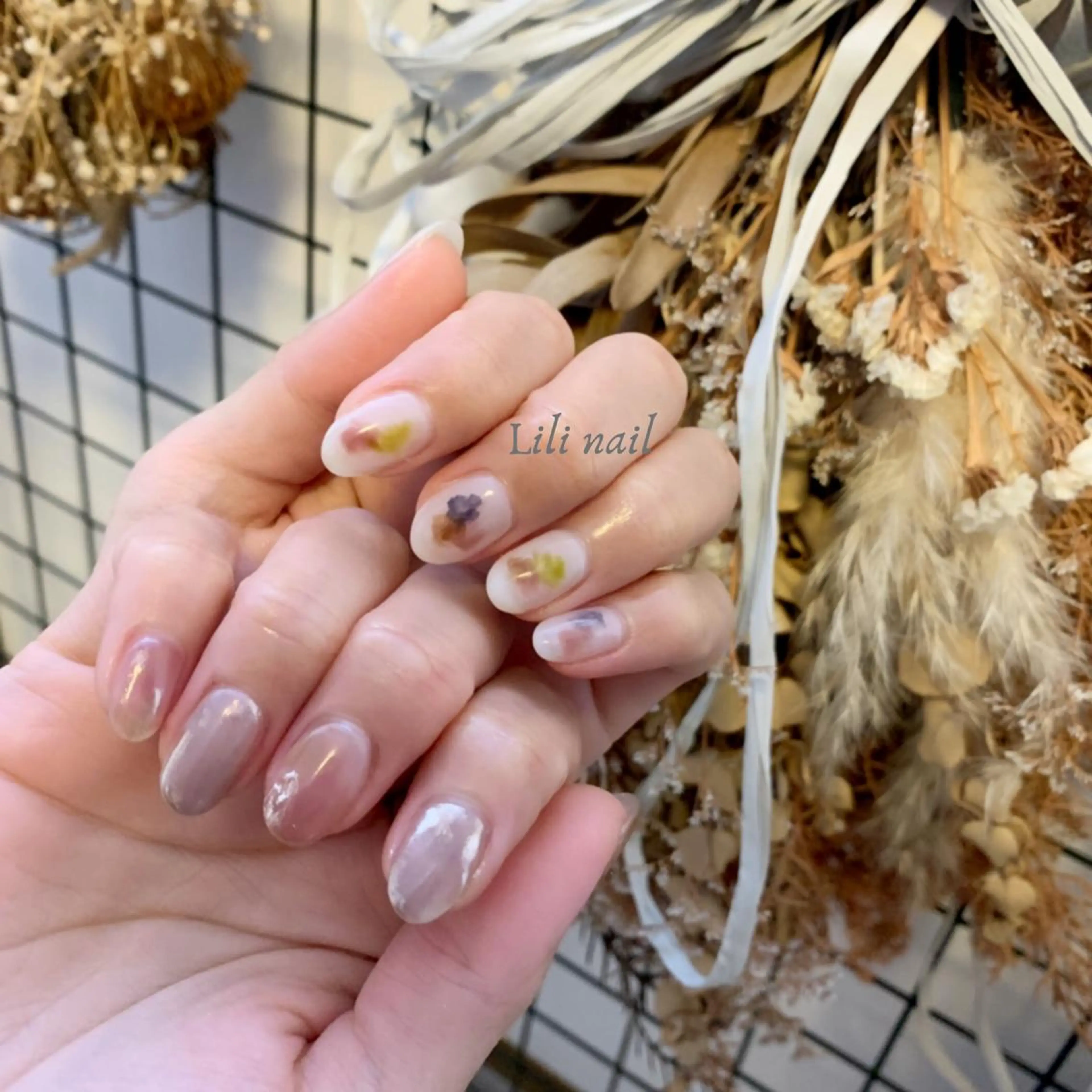 ネイル 春ネイル ハンドネイル Lili beauty salon所属・Lilibeauty salonのネイルデザイン