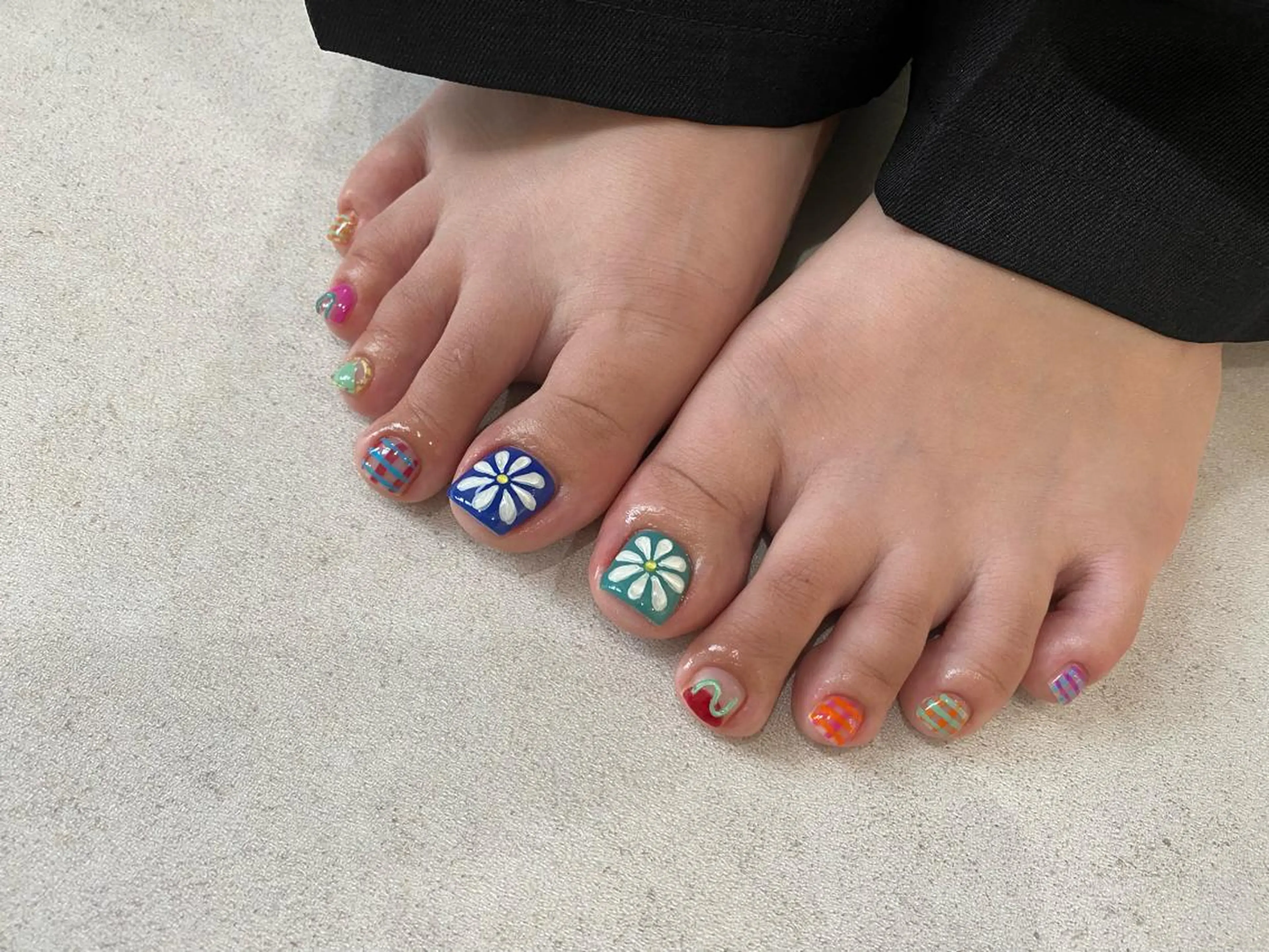 ネイル ぷっくりネイル フットネイル hyakutake itsumiのネイルデザイン