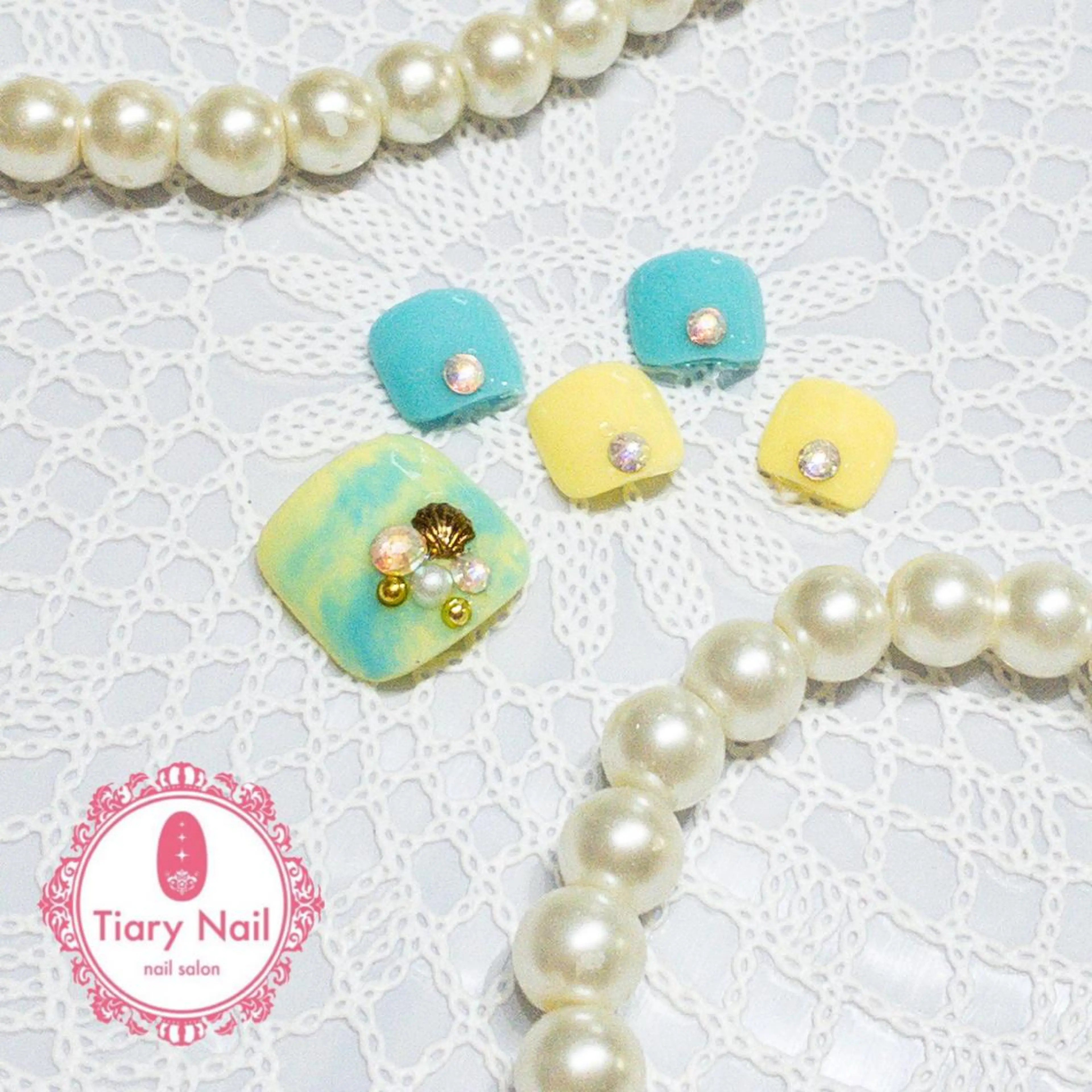 ネイル tiarynail K K🐼のネイルデザイン