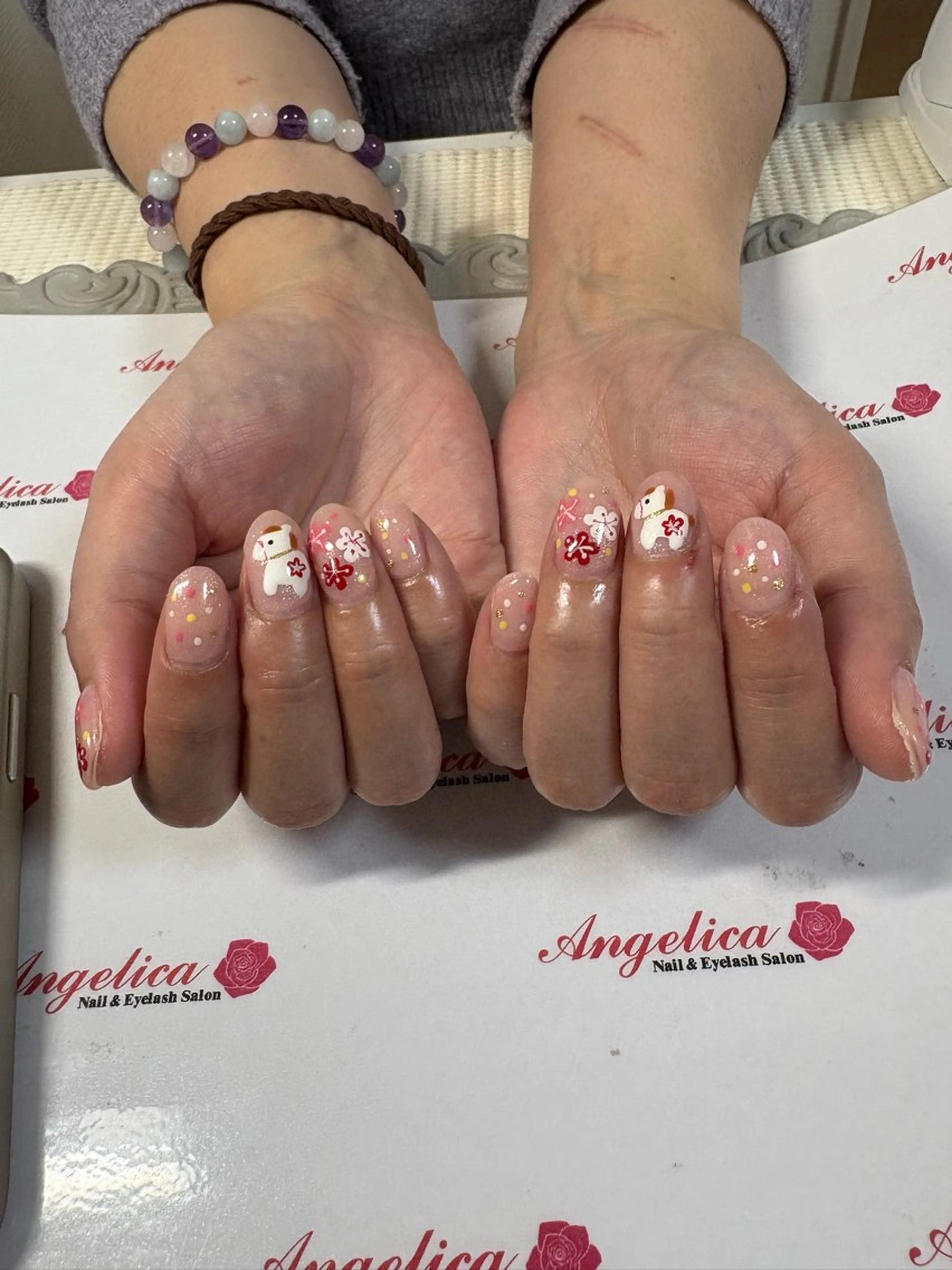 ミディアム Angelica ネイリストのネイルデザイン