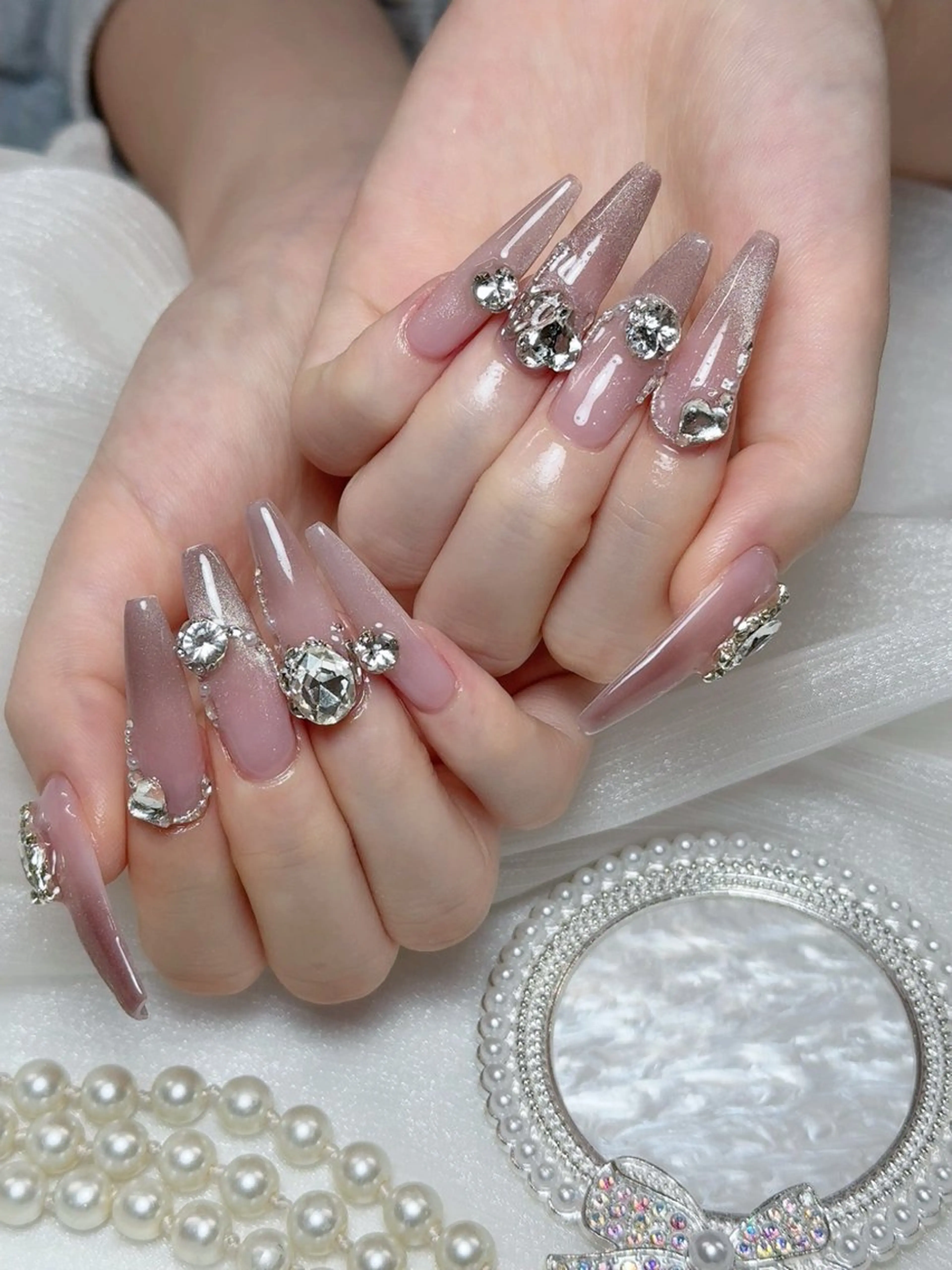 ネイル ハンドネイル ENsalon akiのネイルデザイン