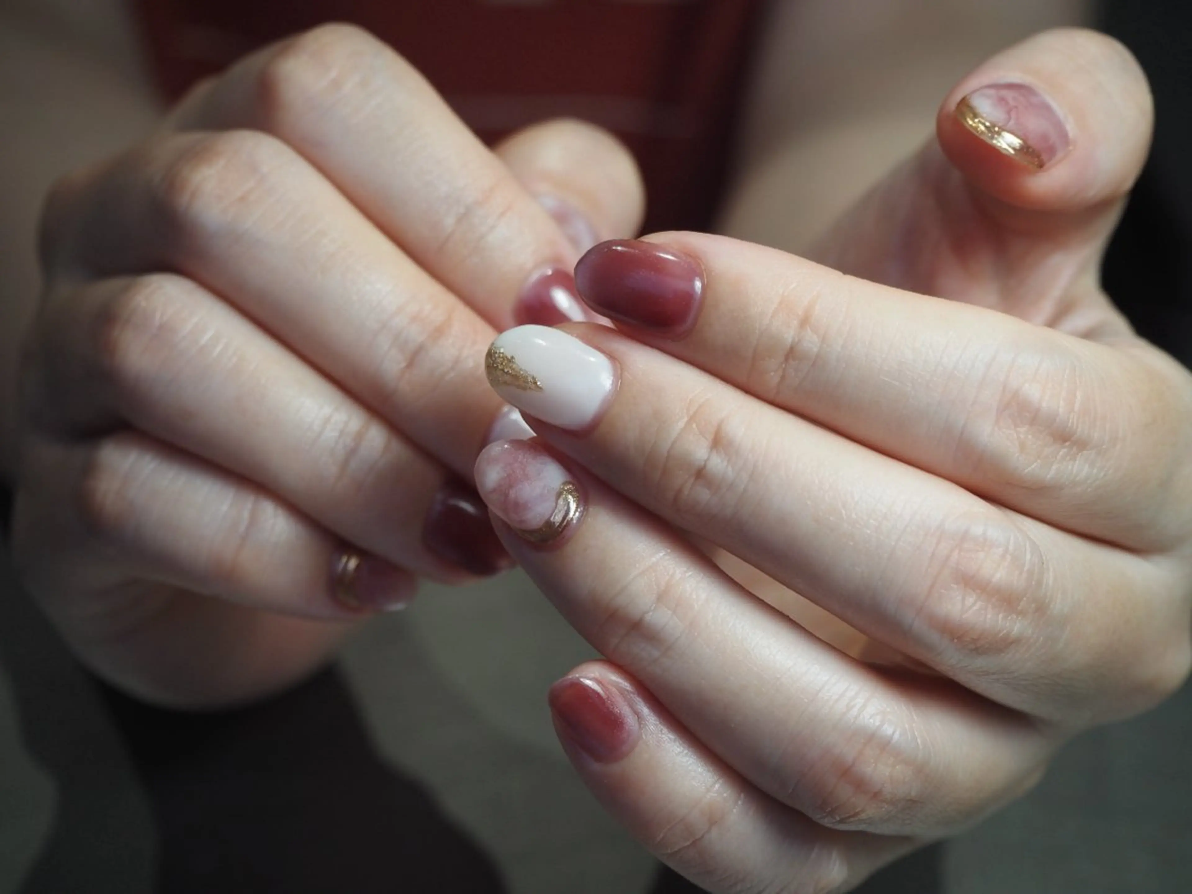 【人気No.2/パラジェル】こだわりデザイン/持ち込みデザイン/6本アート 《オフ🈶》の写真