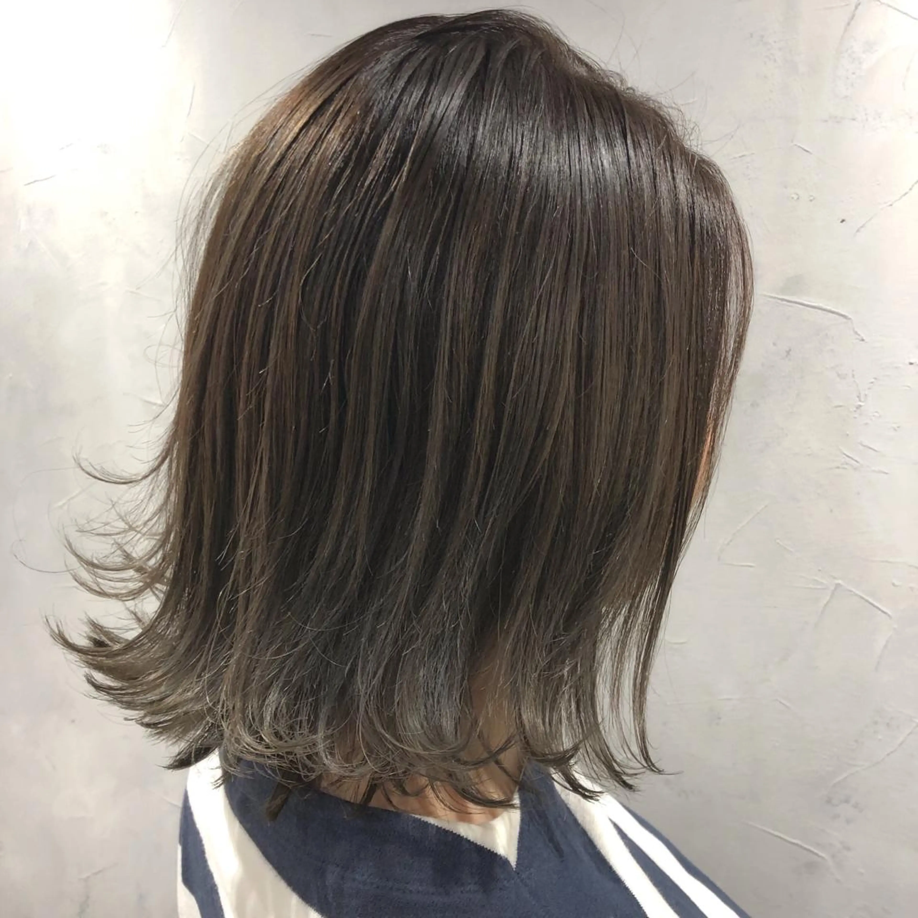 ミディアム カット ヘアカラー 南都 良太のヘアスタイル