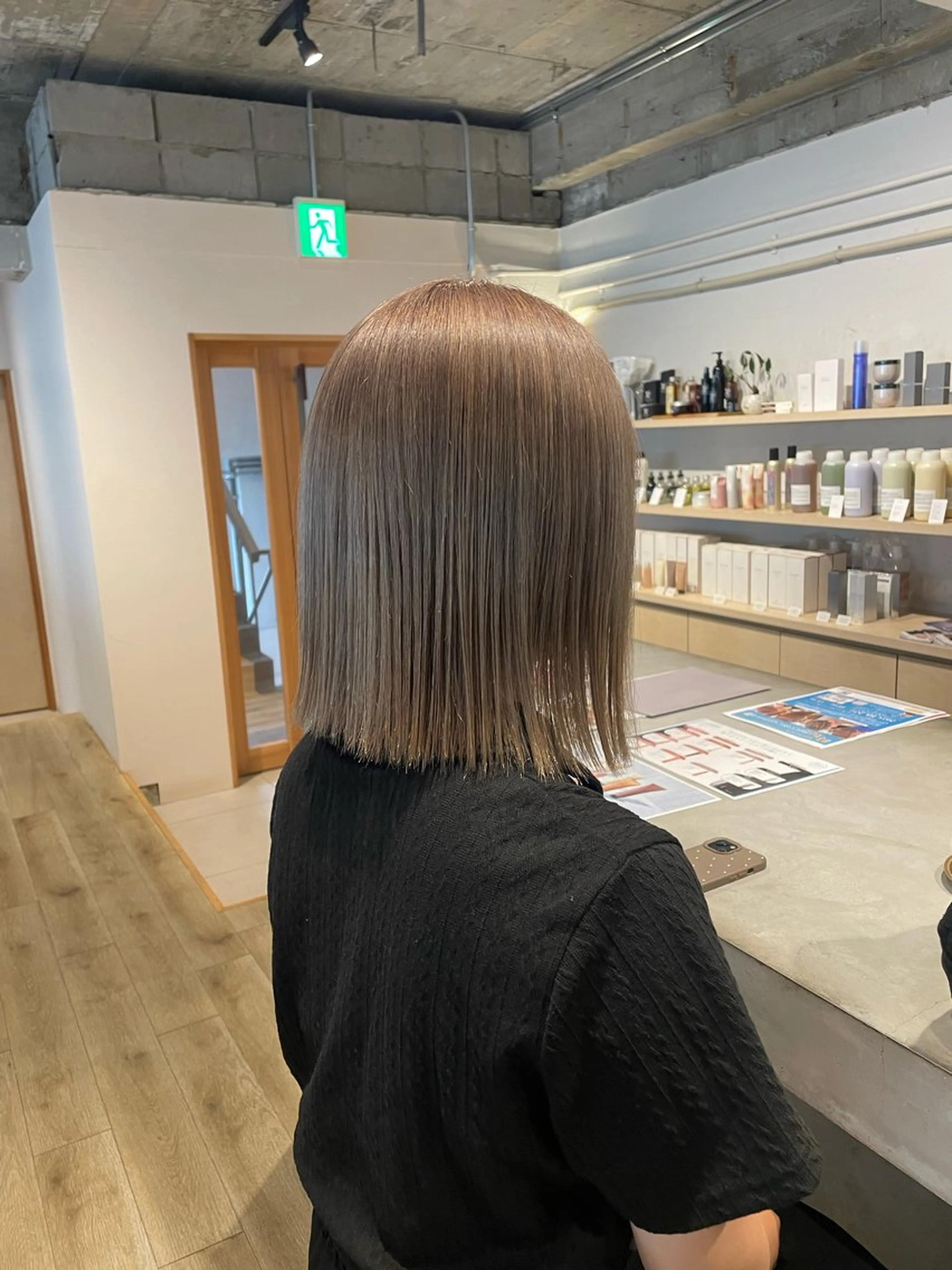 カット＋ダブルカラー （ブロー込み）の写真