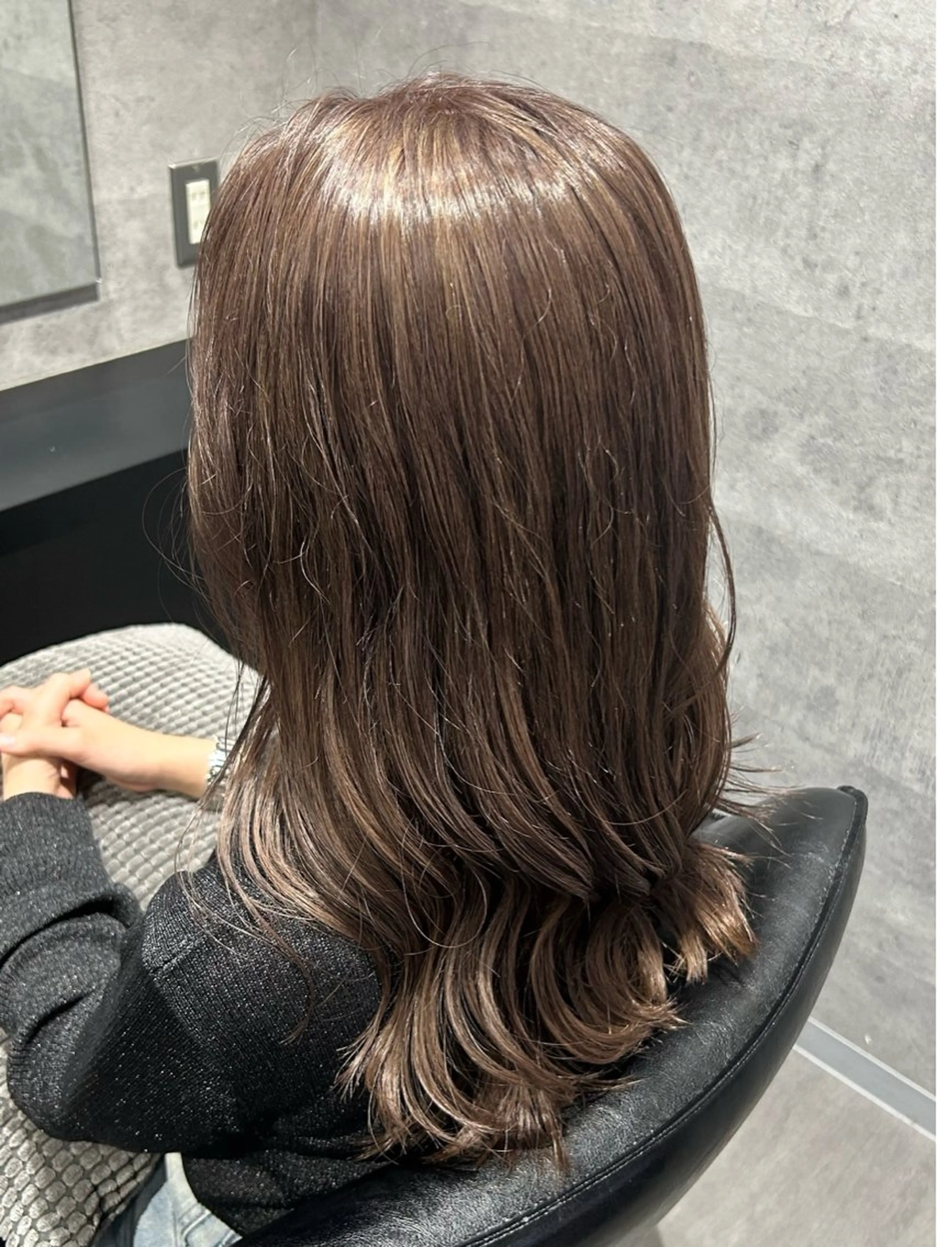 セミロング 柔らかい透明感カラー 髪質改善/神戸のヘアスタイル