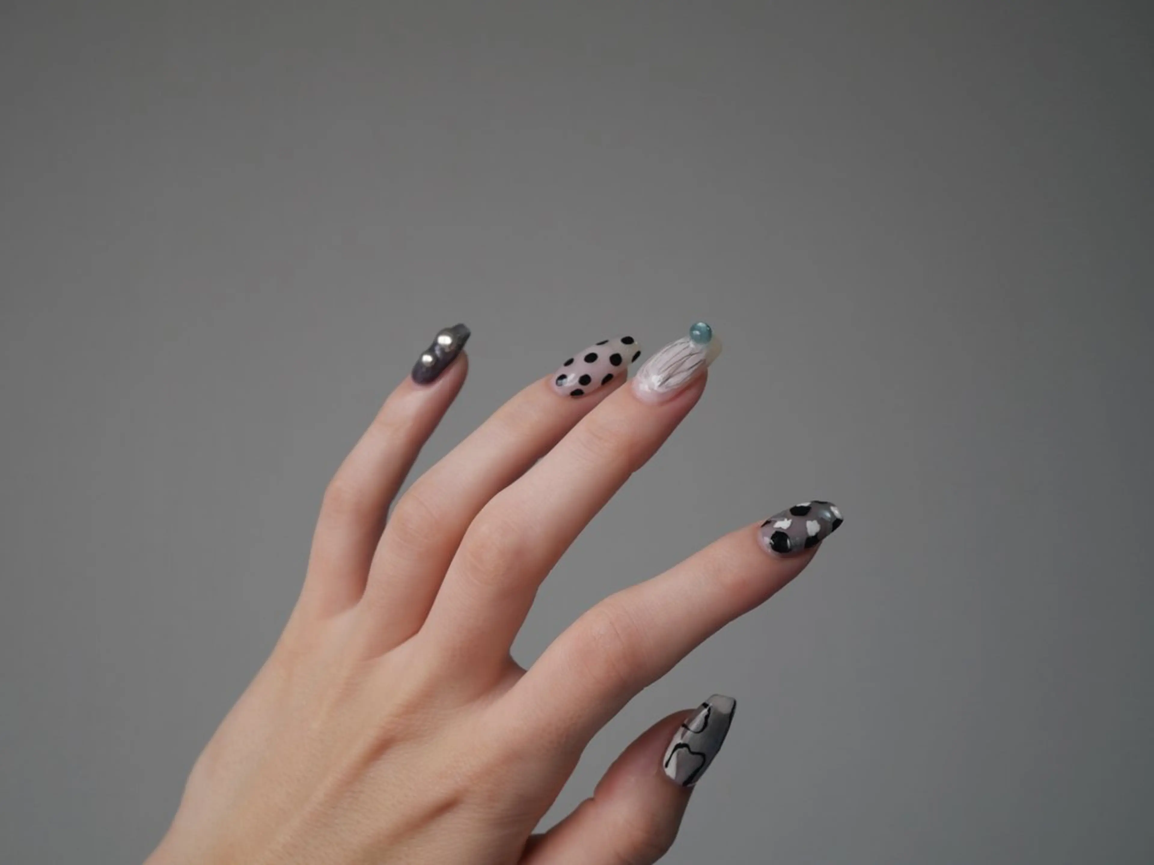 ネイル miku･:*+ angelicaのネイルデザイン