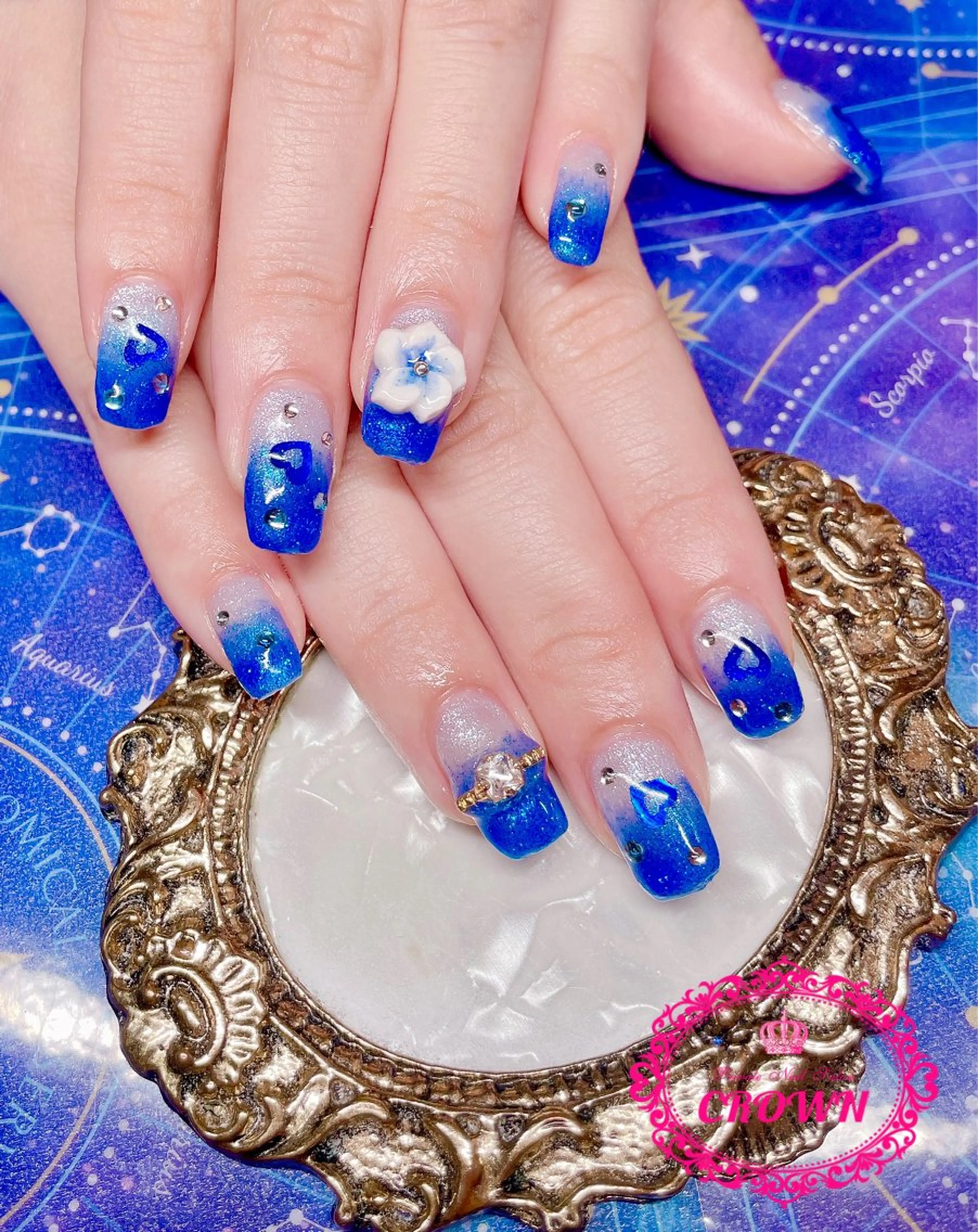 ネイル CROWN プライベートサロンのネイルデザイン