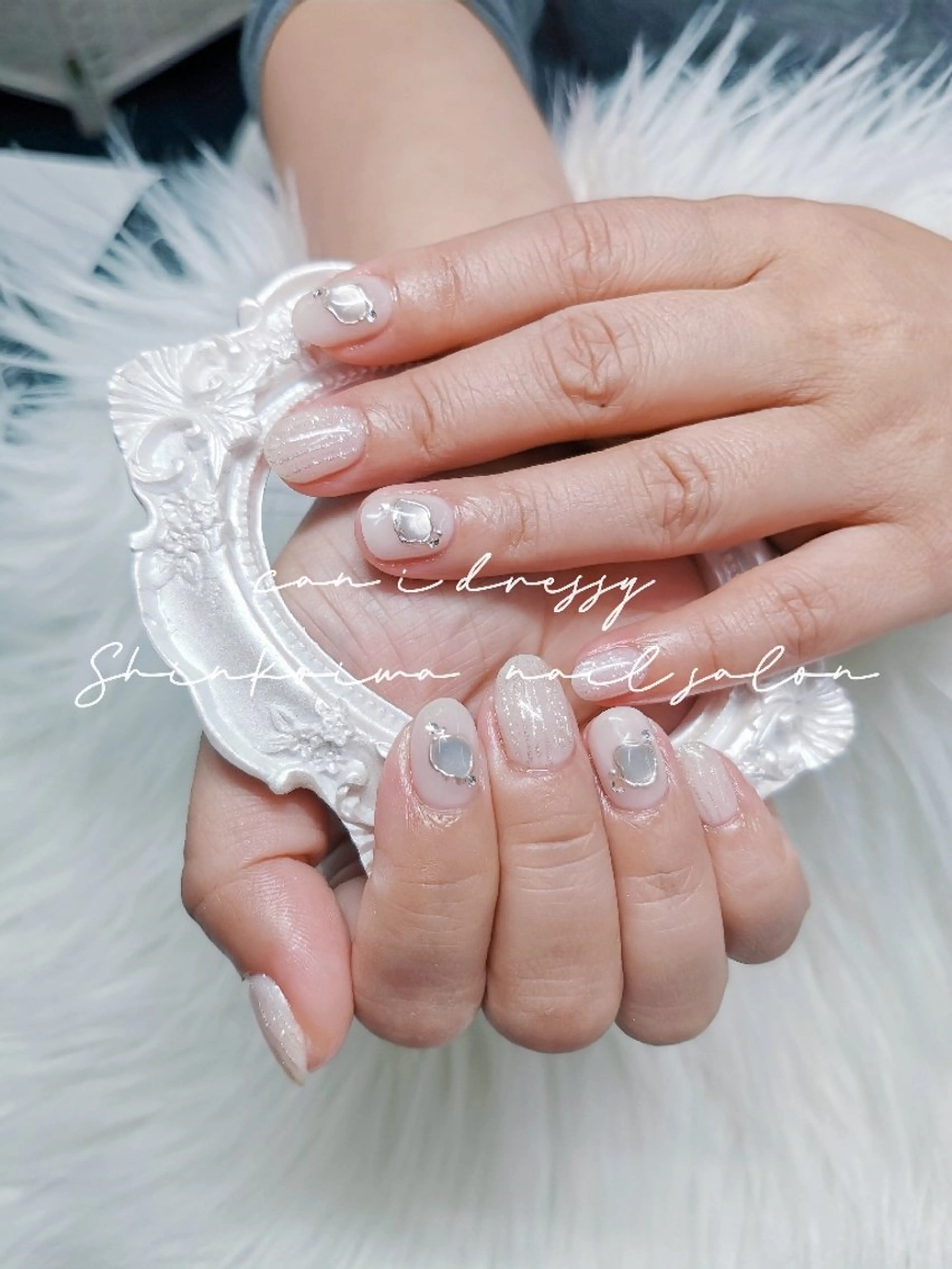 ネイル アートネイル ジェルネイル キラキラネイル マグネットネイル ニュアンスネイル ハンドネイル キャンアイドレッシー 新小岩のネイルデザイン