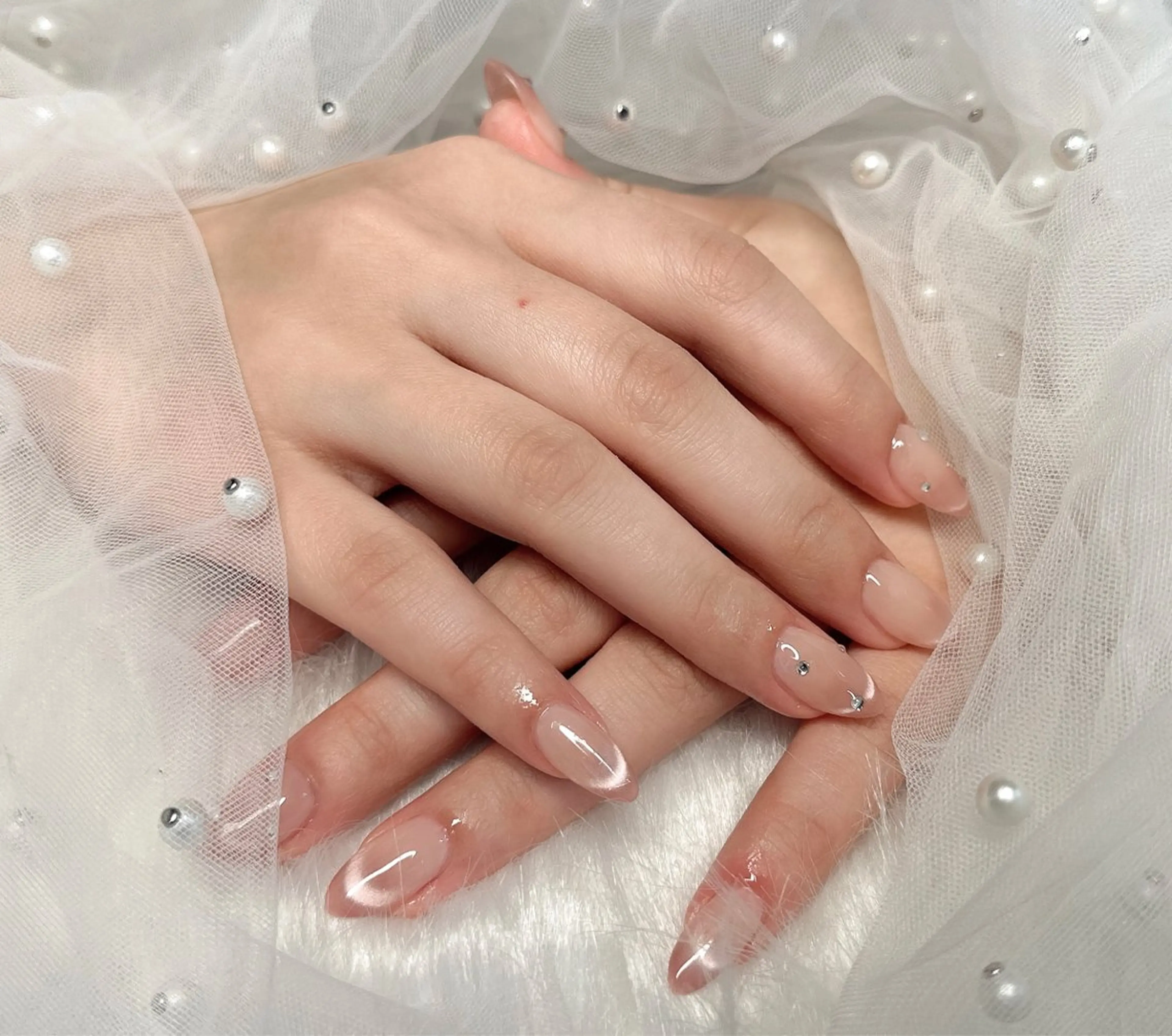 ネイル ハンドネイル 渋谷T&B りお ロング無制限中💫のネイルデザイン